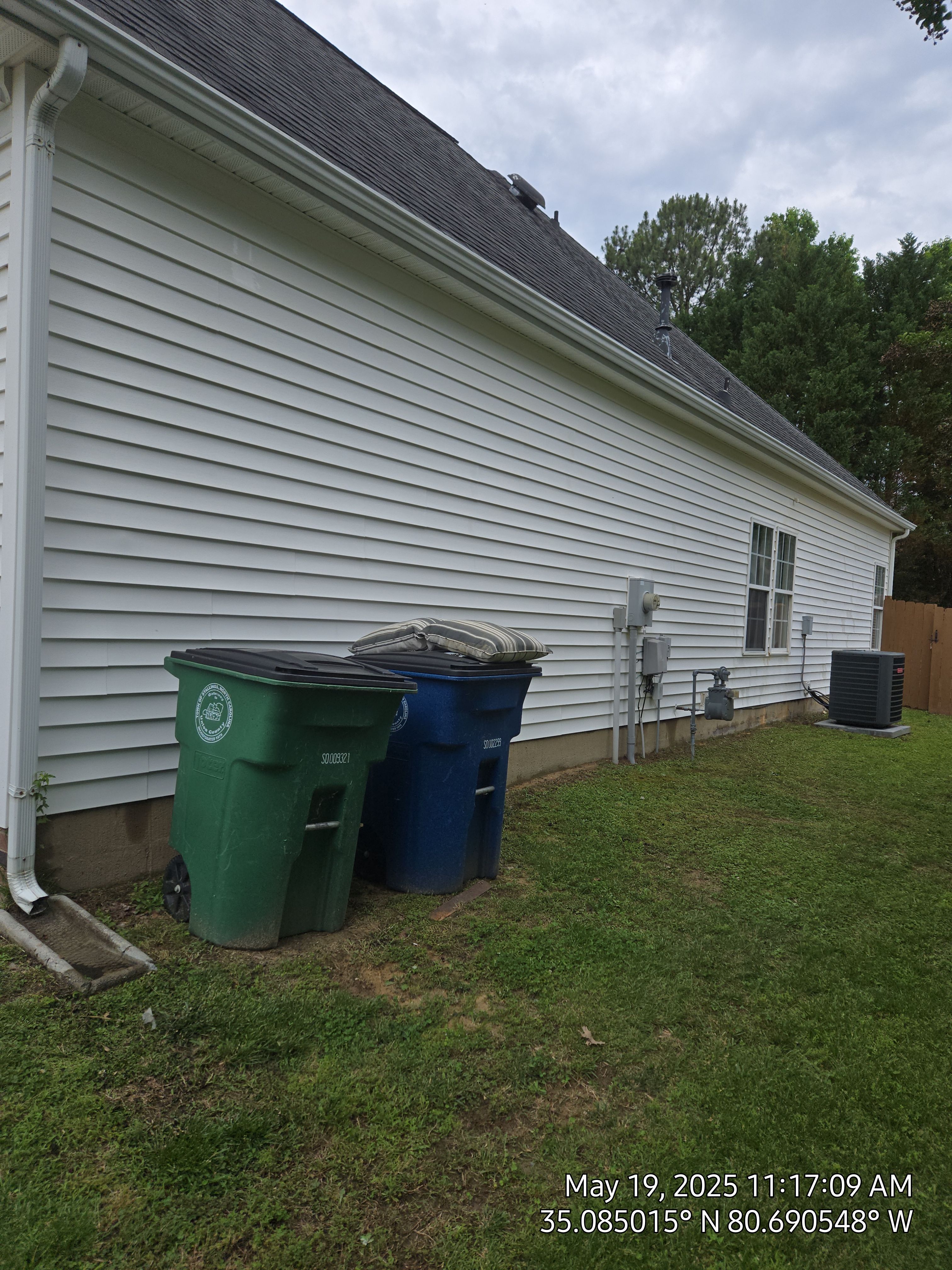 House Wash using cleaner by Power Wash Masters LLC