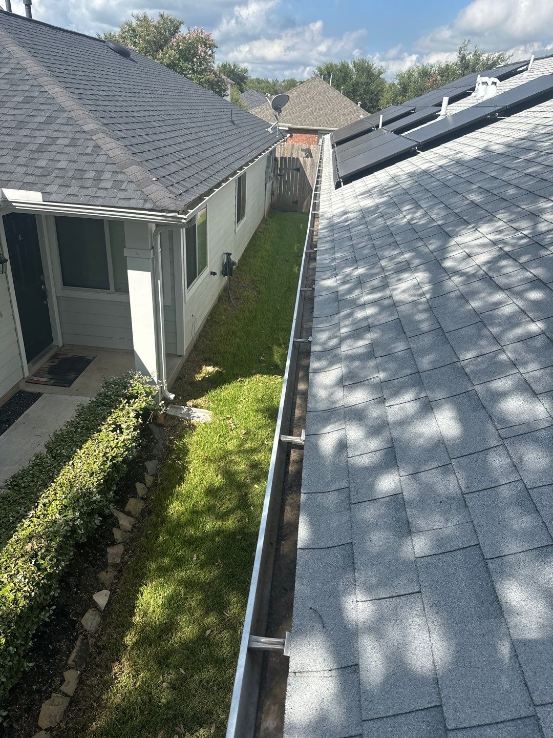 Hail Damage using Owen's Corning Duration (Lifetime) Shingles by Roof Repair Company