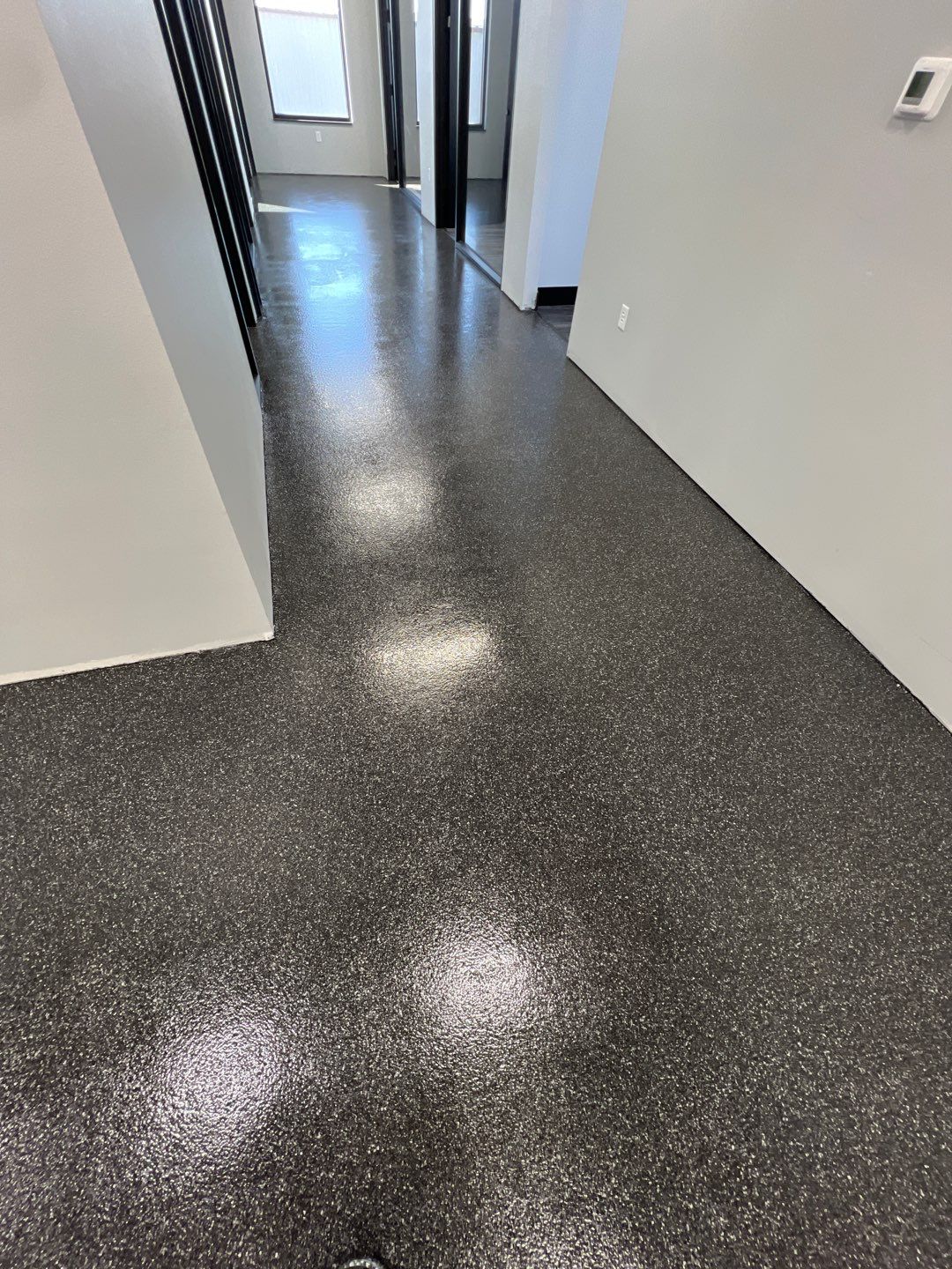 Flake Floor by Cutting edge painting 