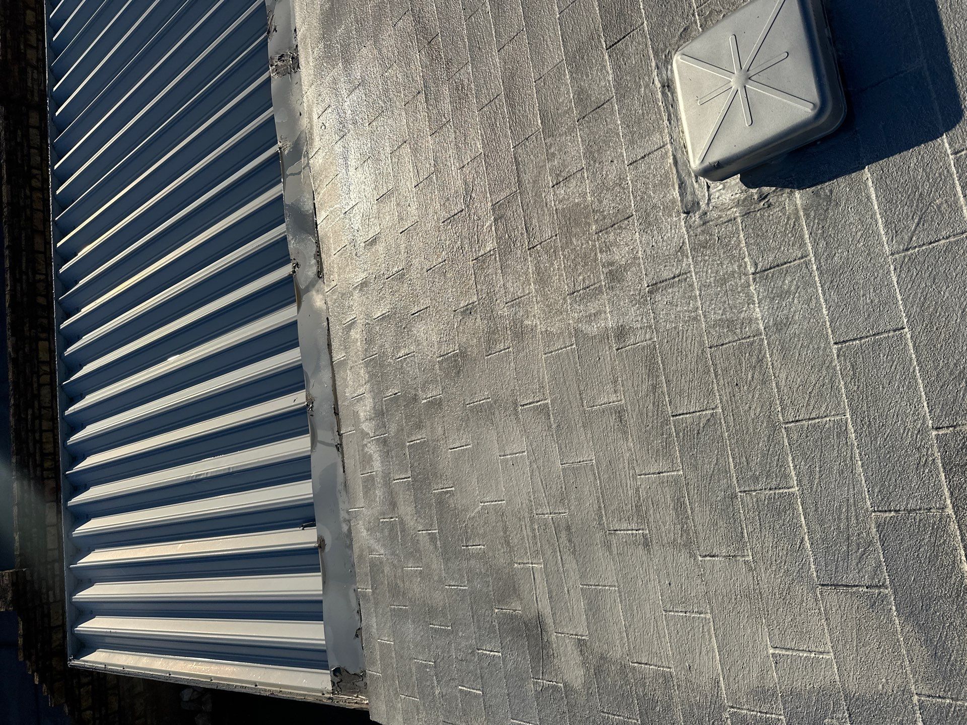 Weathered Wood by Reimagine Roofing