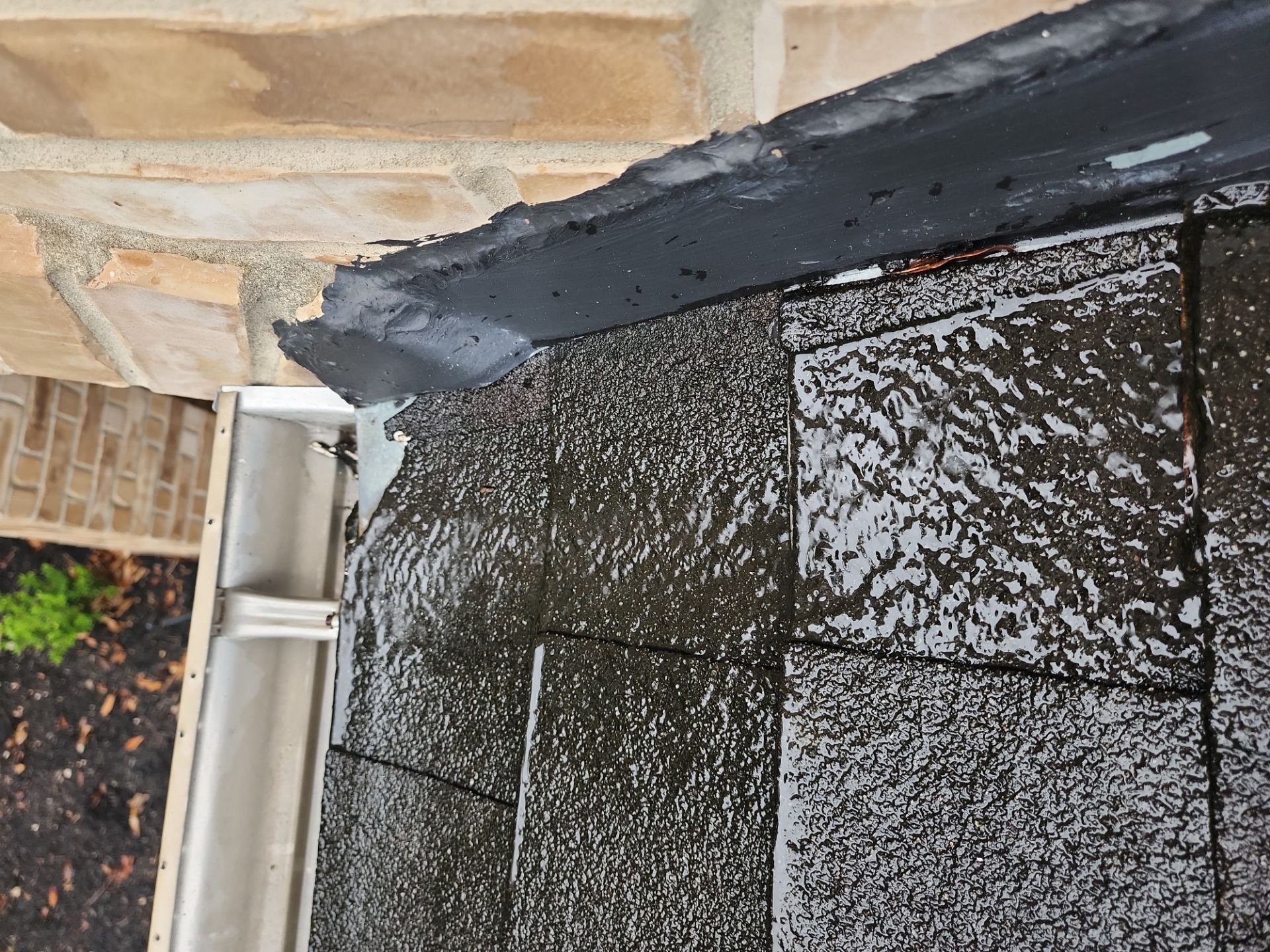 Hail Damage using Owen's Corning Duration (Lifetime) Shingles by Roof Repair Company