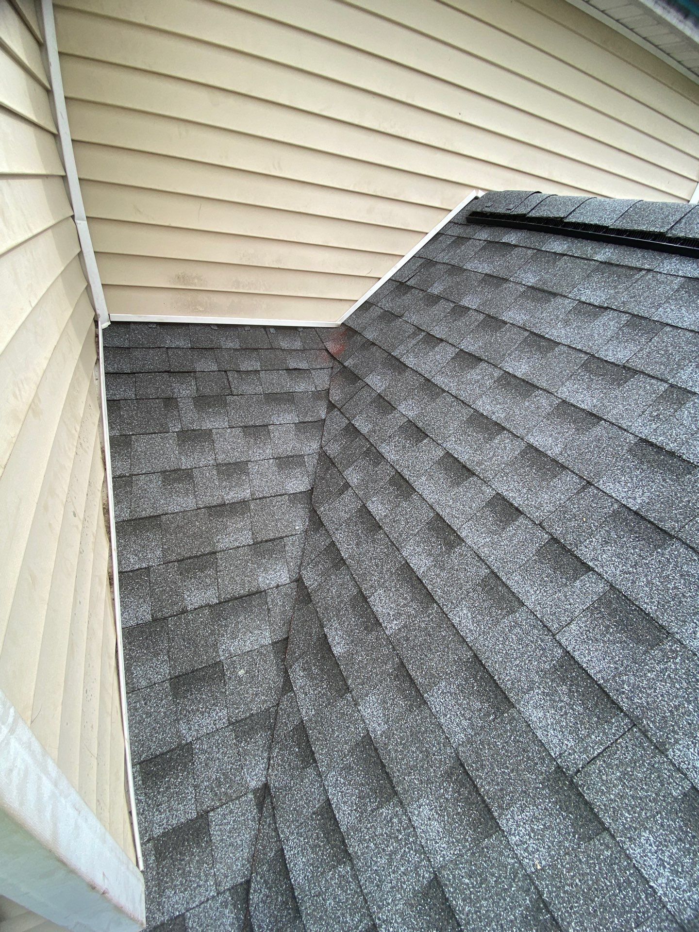 Norwalk DiGiorgi customer gets beautiful new roof! by DiGiorgi Roofing and Siding Inc