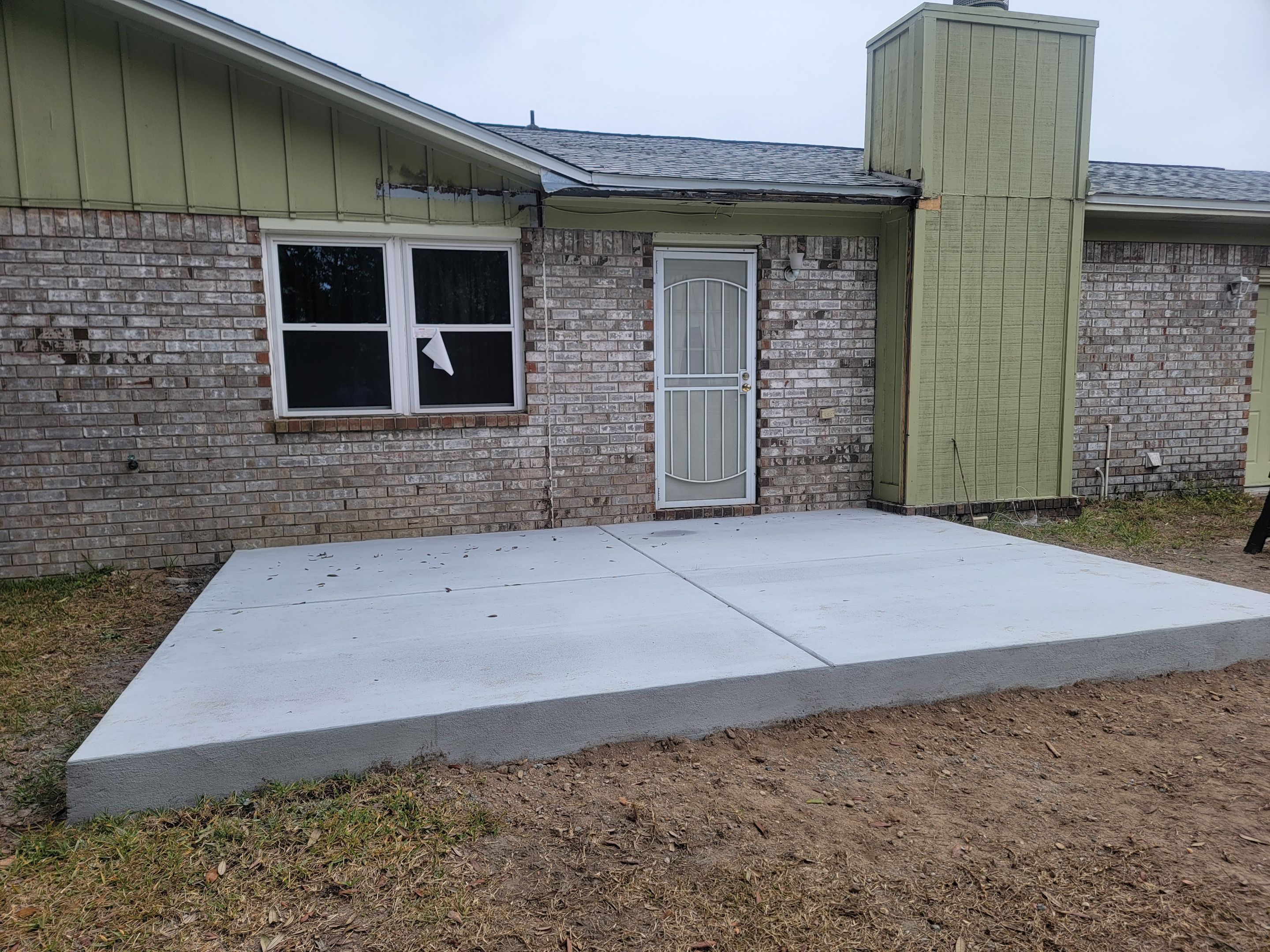 Screen Room in Pensacola by Titan Sunrooms