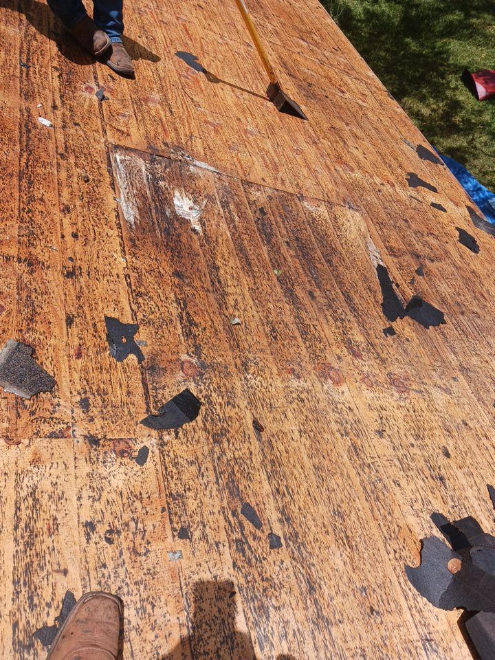 Grey is the new Black by Bayfront Roofing and Construction