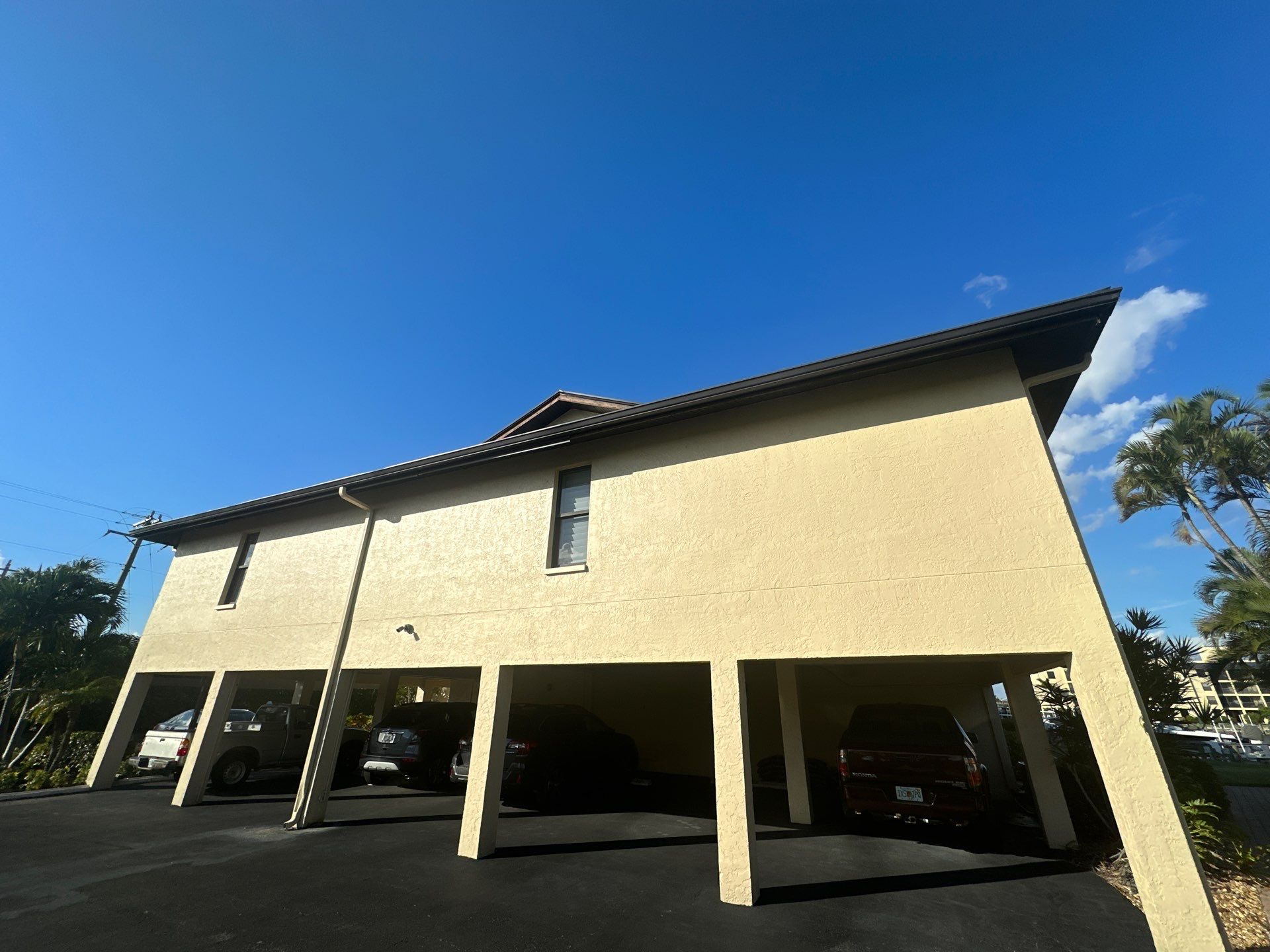 6-Inch Seamless Gutters in Cape Coral FL by Gutter Professors