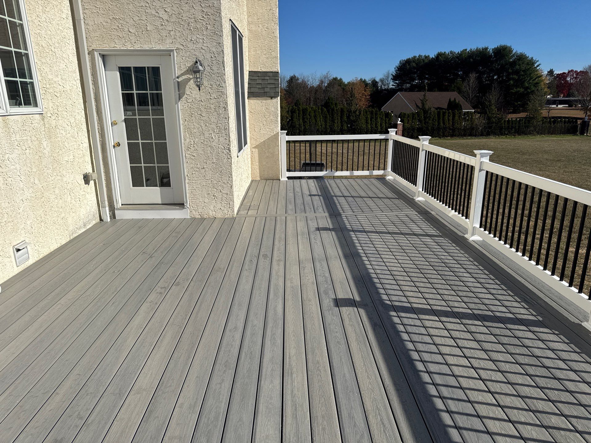New Deck using Deckorators Venture - Color Saltwater by deck guardian
