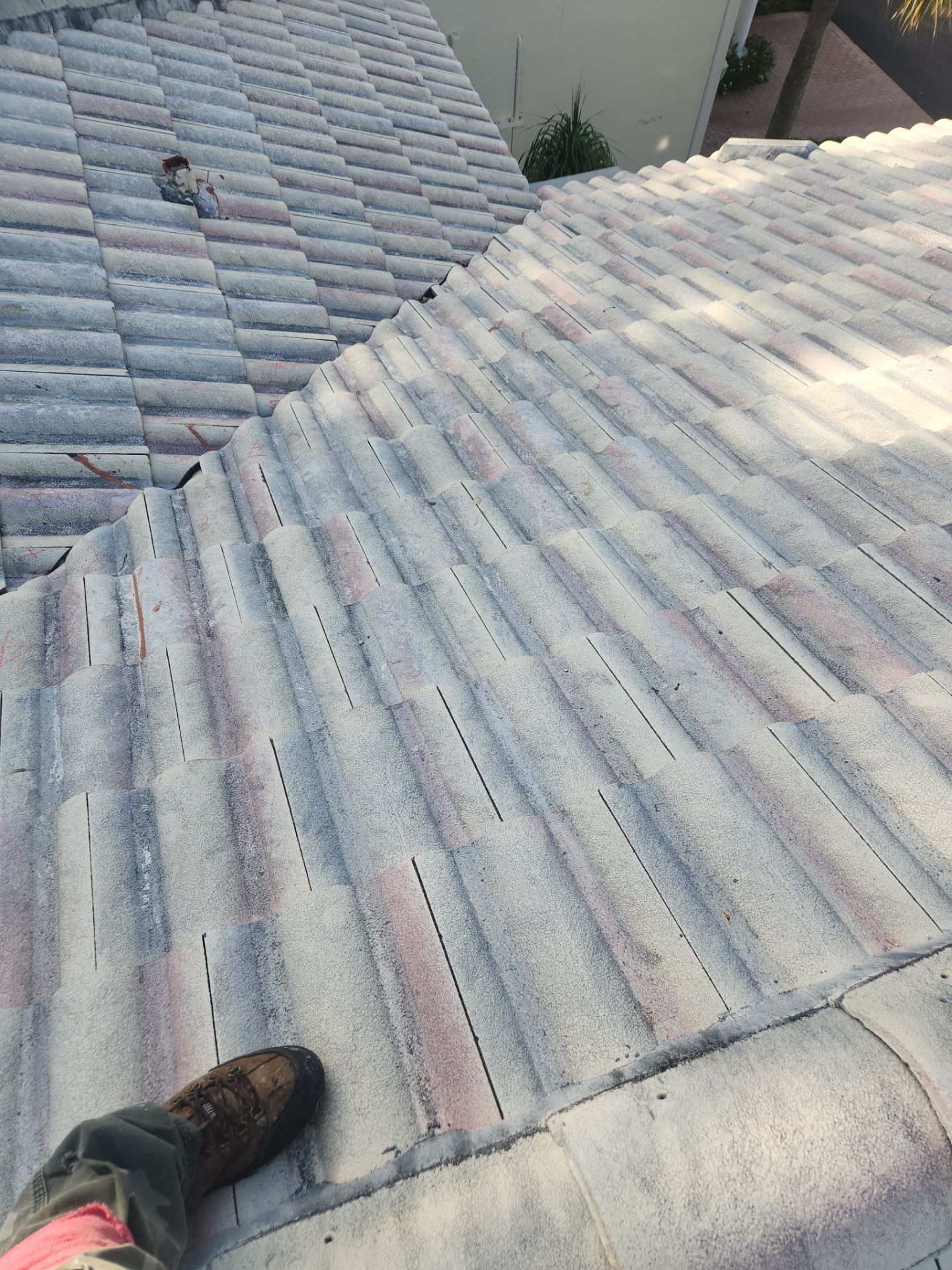 Tile Roof Repair in Boca Raton – 5-Star Service You Can Trust by Aastro Roofing