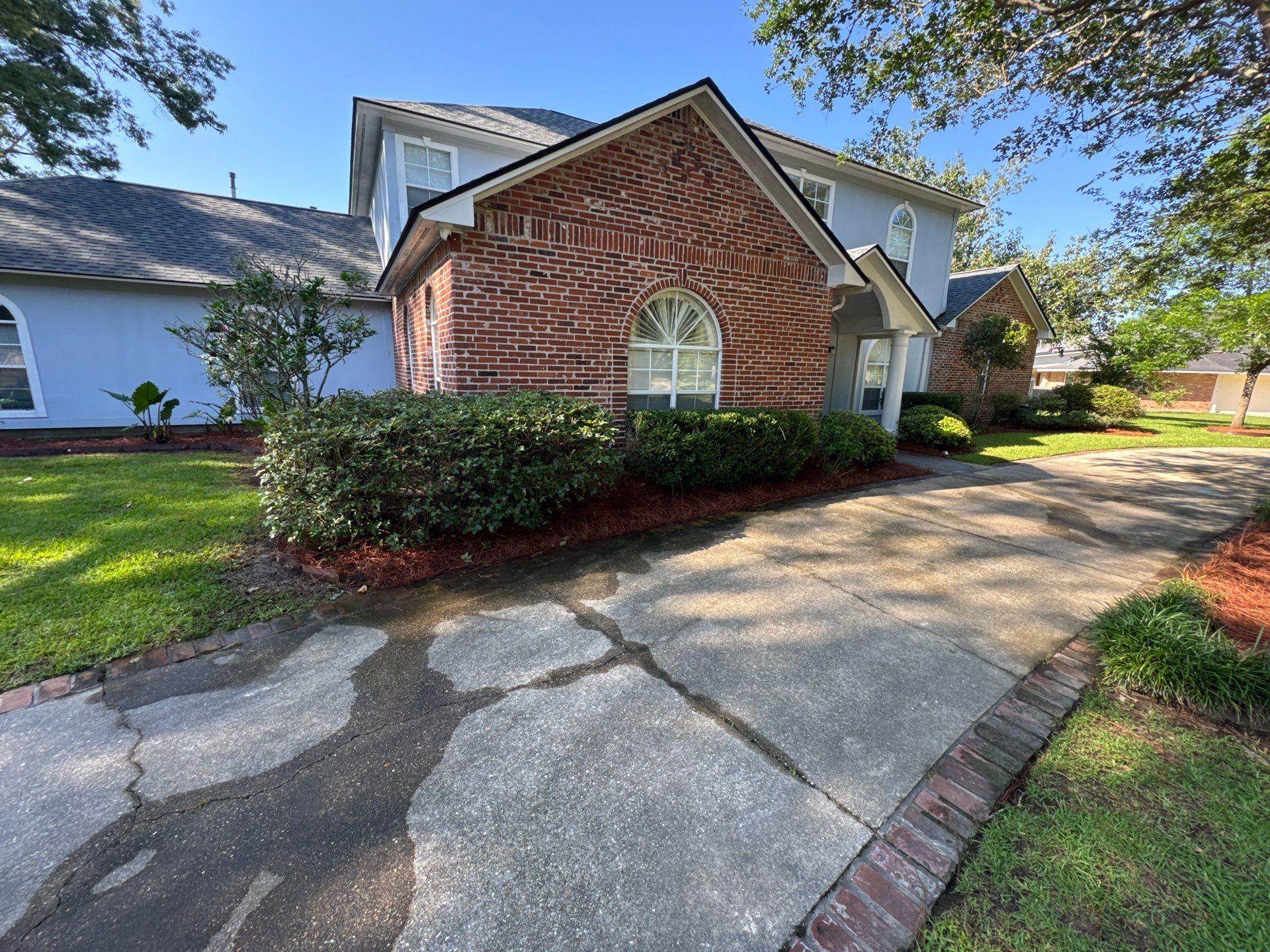 RESIDENTIAL LAWN, MAINTENANCE AND LANDSCAPING by CutScape, LLC.