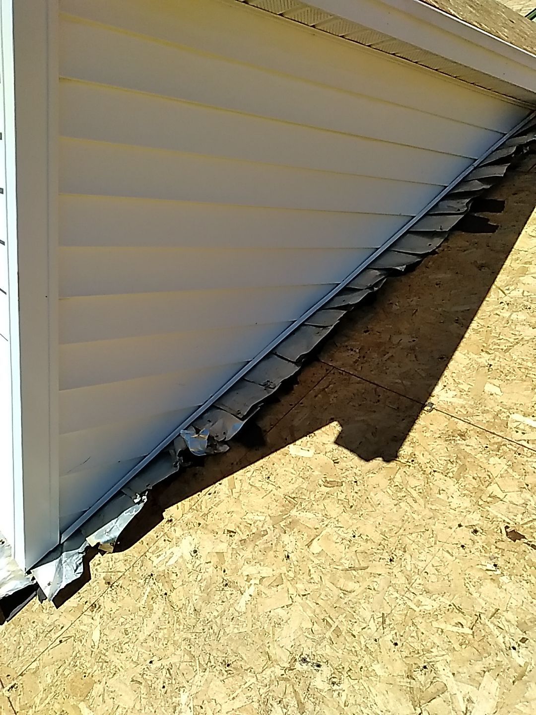 Residential Roofing Installation using Owens Corning Oakridge- Williamsburg Gray by Indigo State Roofing