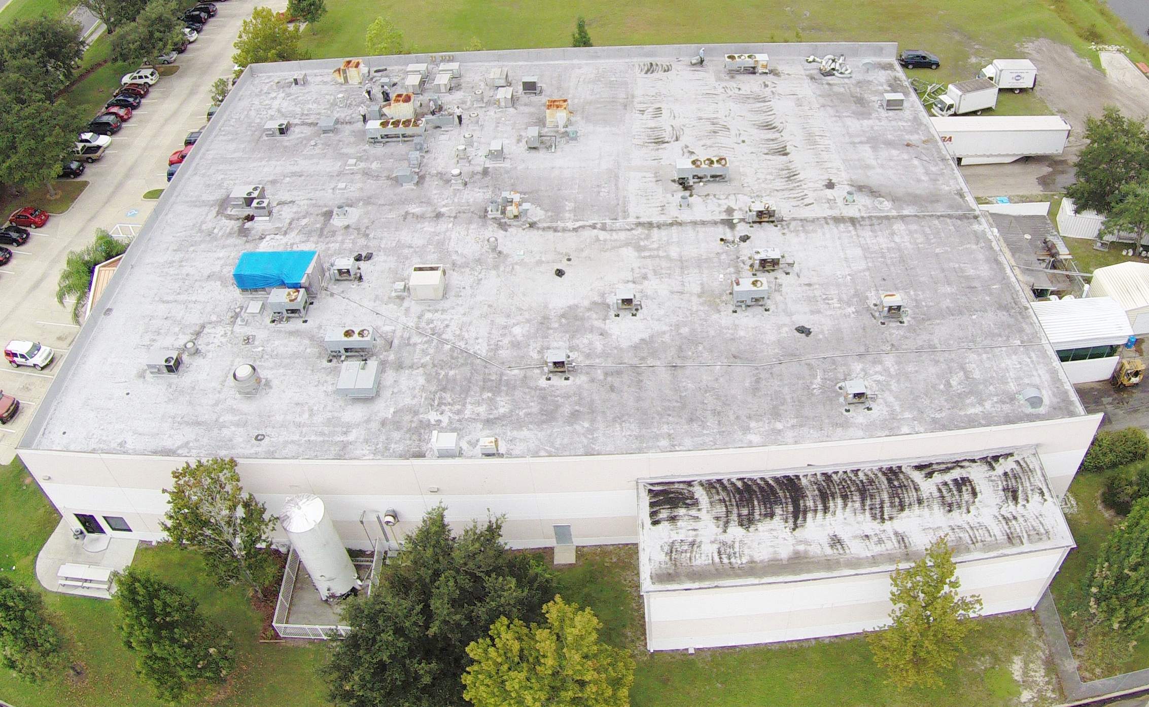 Industrial Food Production Facility – GAF 50 Mil TPO | 20-Year NDL Warranty | Major Rooftop Equipment Cleanup by Gold Key Roofing