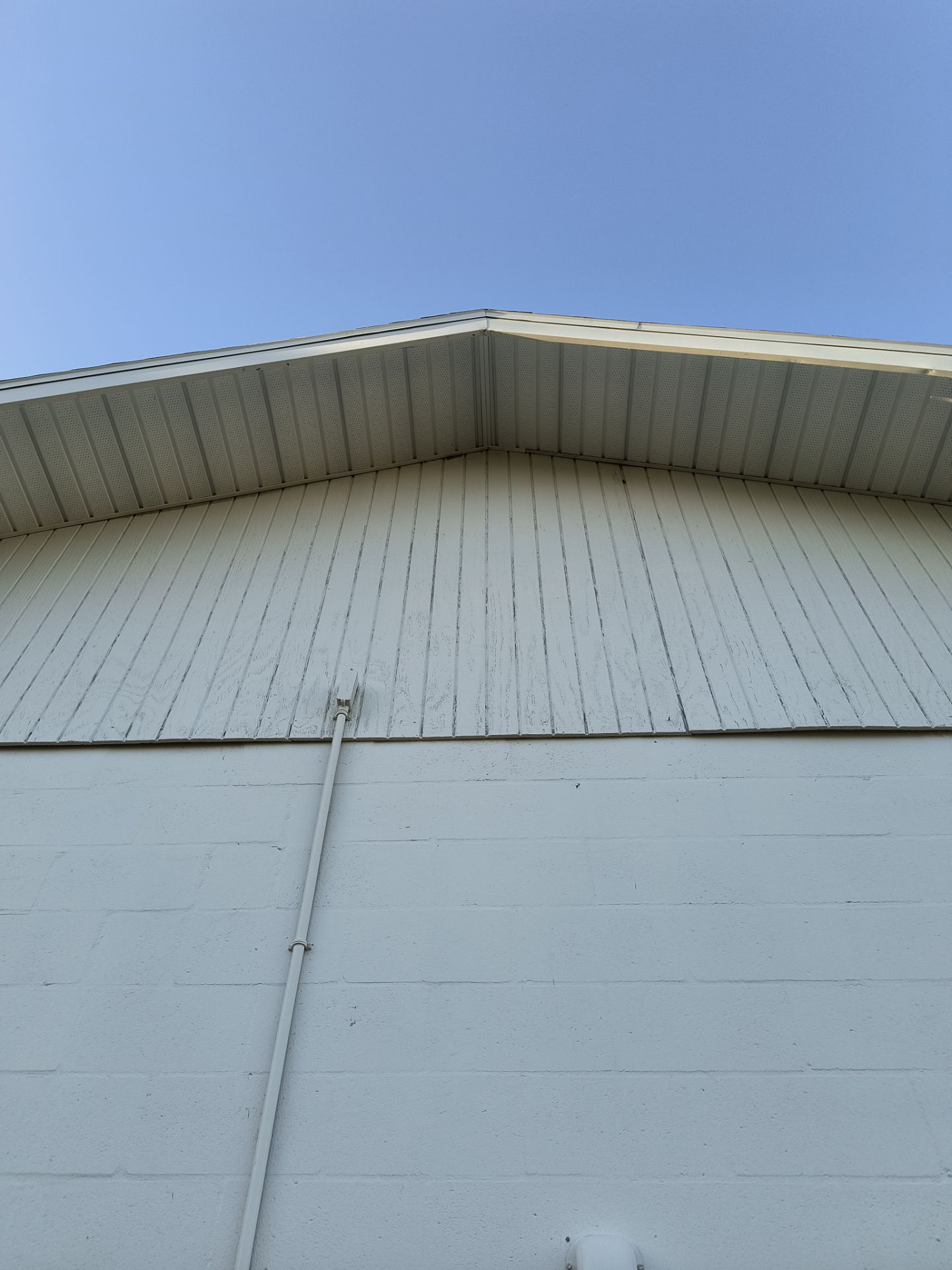 Soffit and Fascia Upgrade in Sarasota FL by Gutter Professors