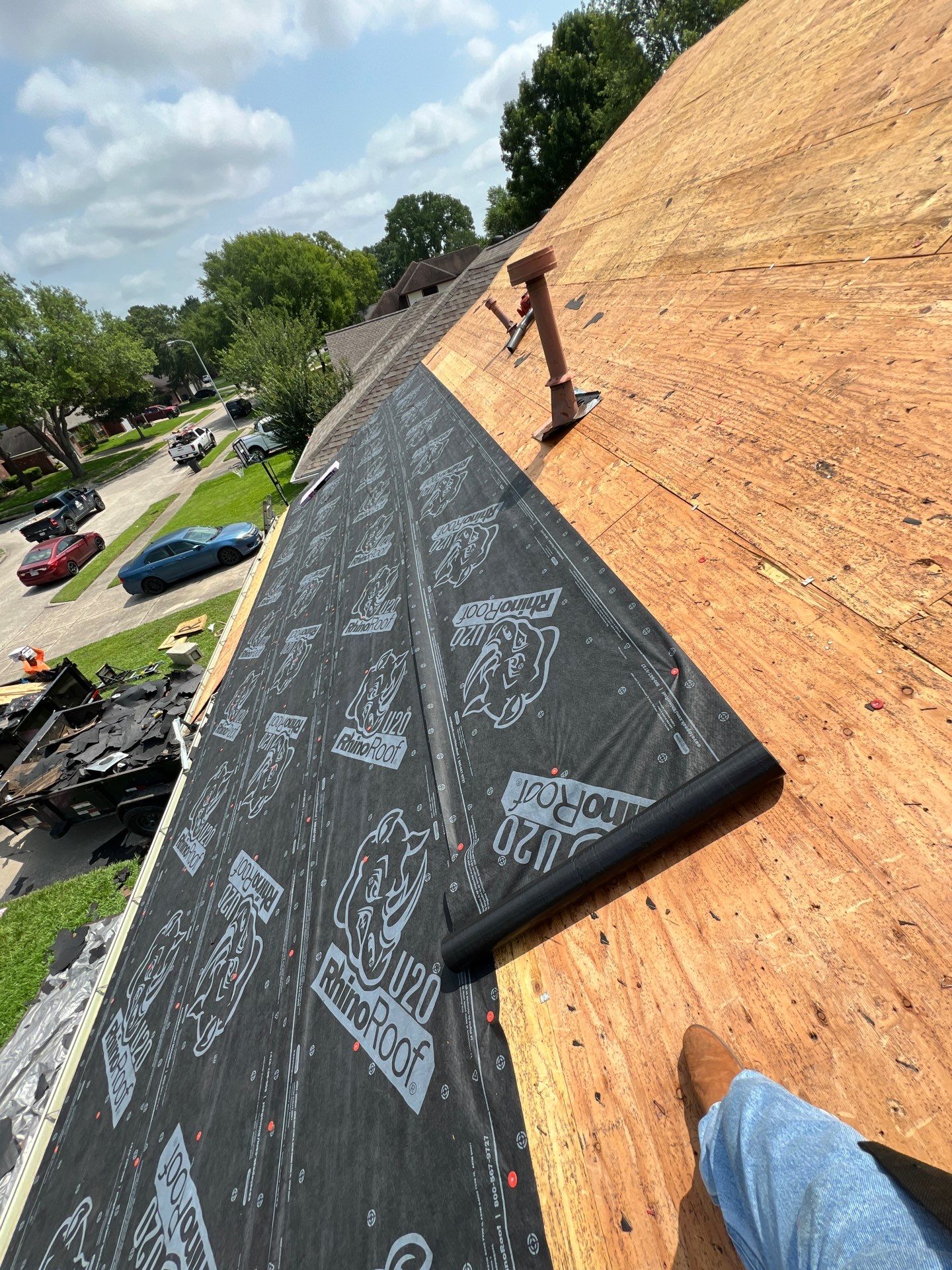 Residential Roofing Installation using Owen's Corning Duration (Lifetime) Shingles by Roof Repair Company