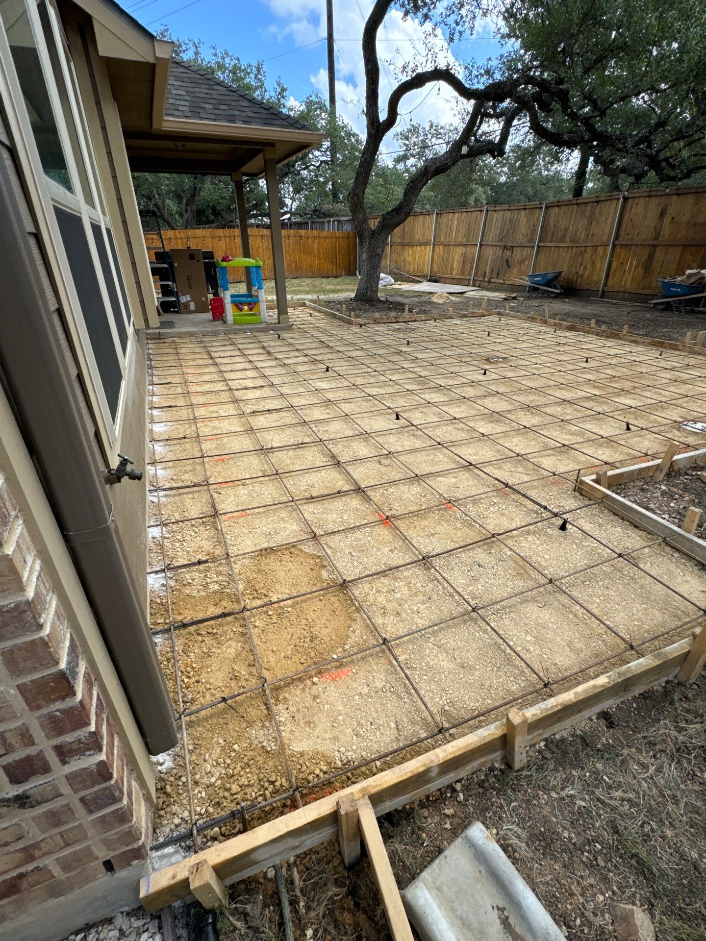 Wortham Oaks - San Antonio, TX by Hole In One Lawns, LLC