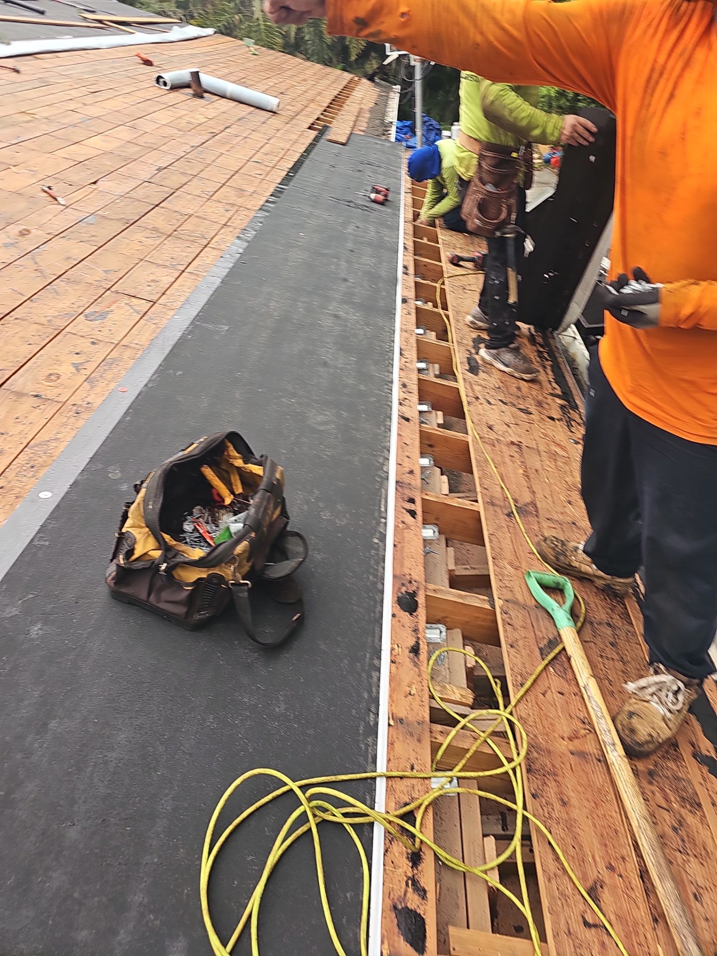 Project in St. Petersburg 33703 by Mitchell Roofing Company LLC 