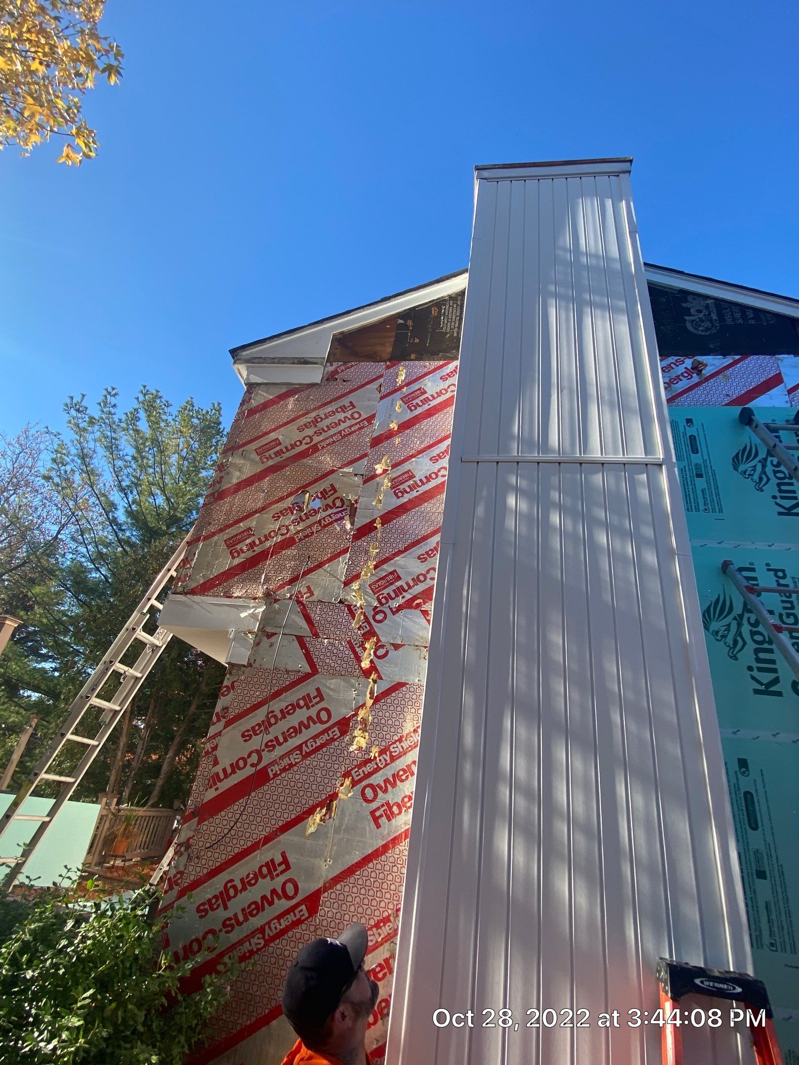 Siding Replacement using Certainteed Restoration Classic D4 Midnight Blue by 180 Contractors