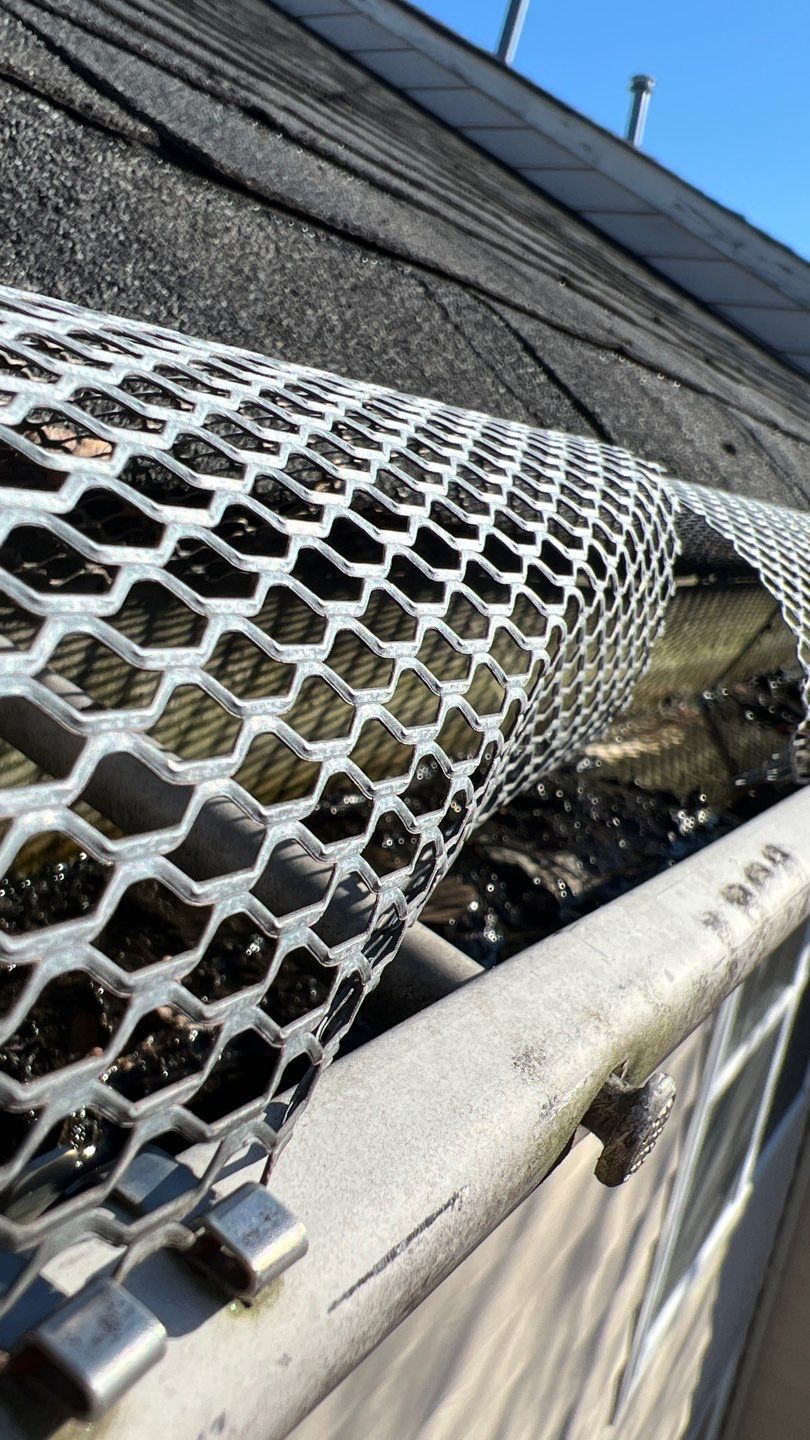 Fairfax: Residential Roof Replacement with CertainTeed Landmark in Charcoal Black by RM Banning, Inc.