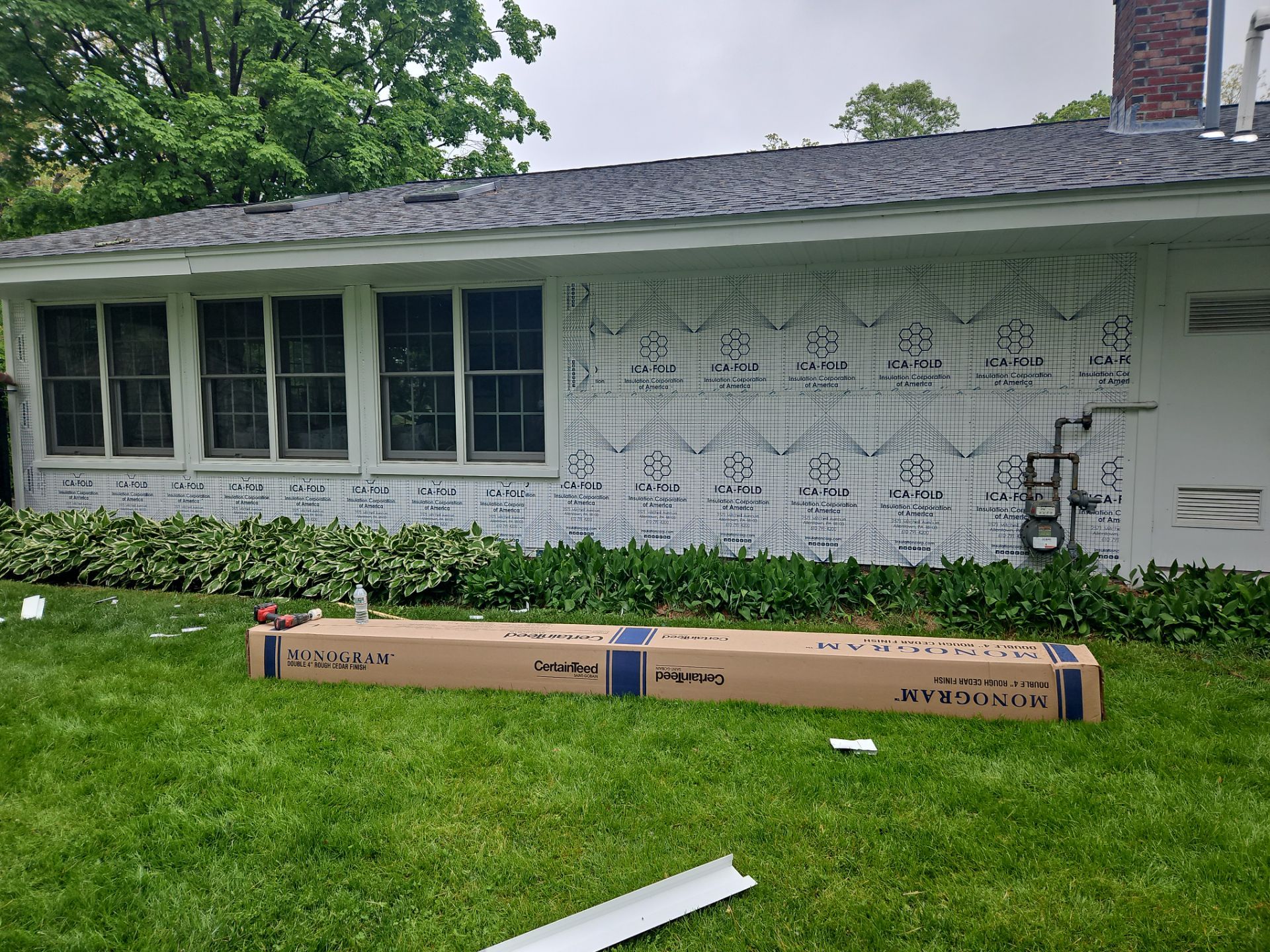 Vinyl Siding Transformation – Pacific Blue by Mighty Dog Roofing of Greater Middlesex County