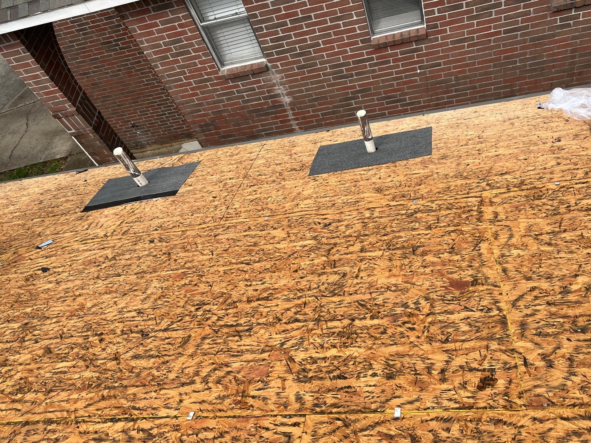 Residential Roofing Installation using Owen's Corning Duration (Lifetime) Shingles by Roof Repair Company