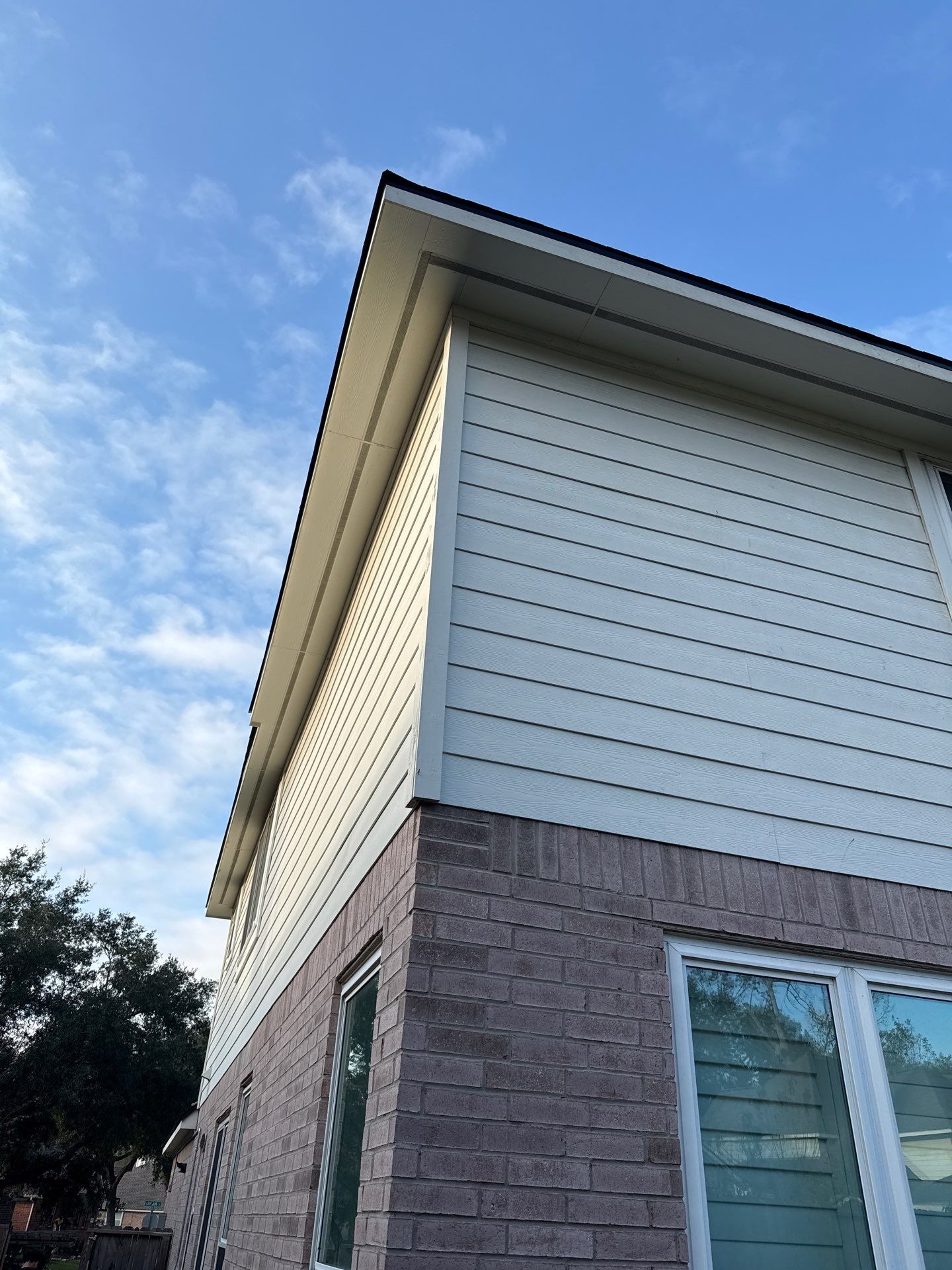 GAF HDZ CHARCOAL W/ PREMIUM RIDGE Z by Motion Roofing