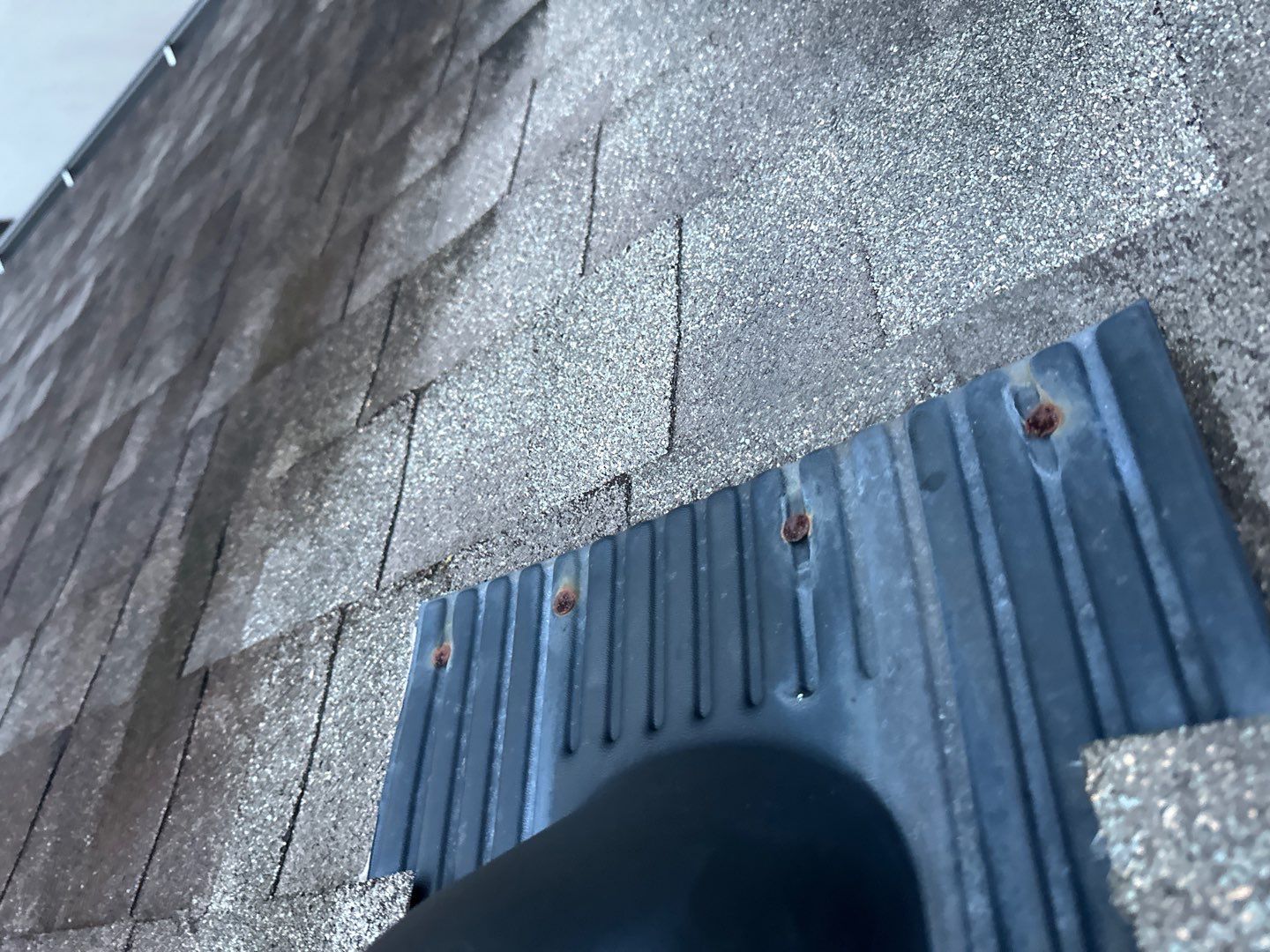 Hail Damage using Owen's Corning Duration (Lifetime) Shingles by Roof Repair Company