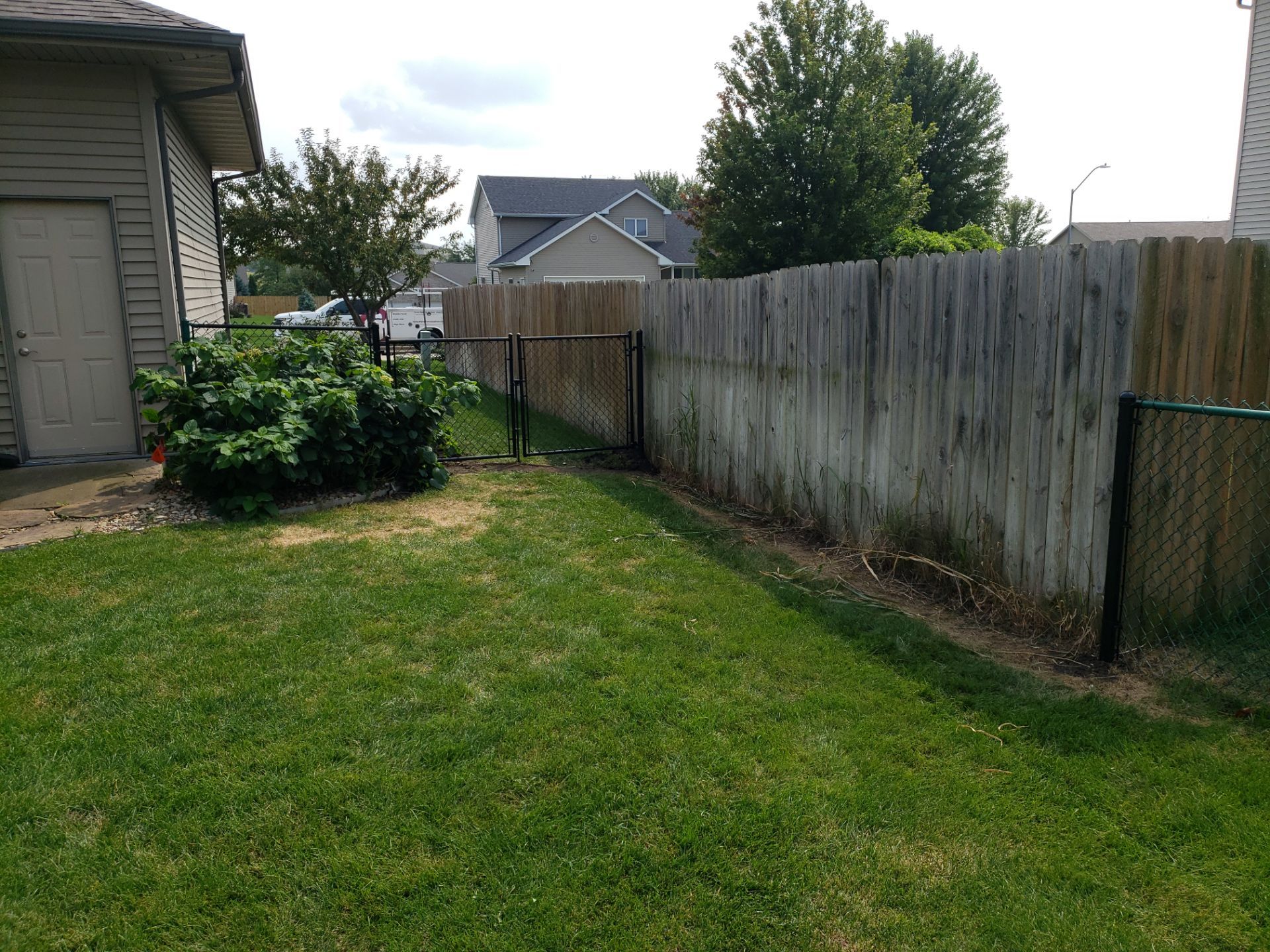Project in Cedar Falls by Perfect Picket Fence and Stain