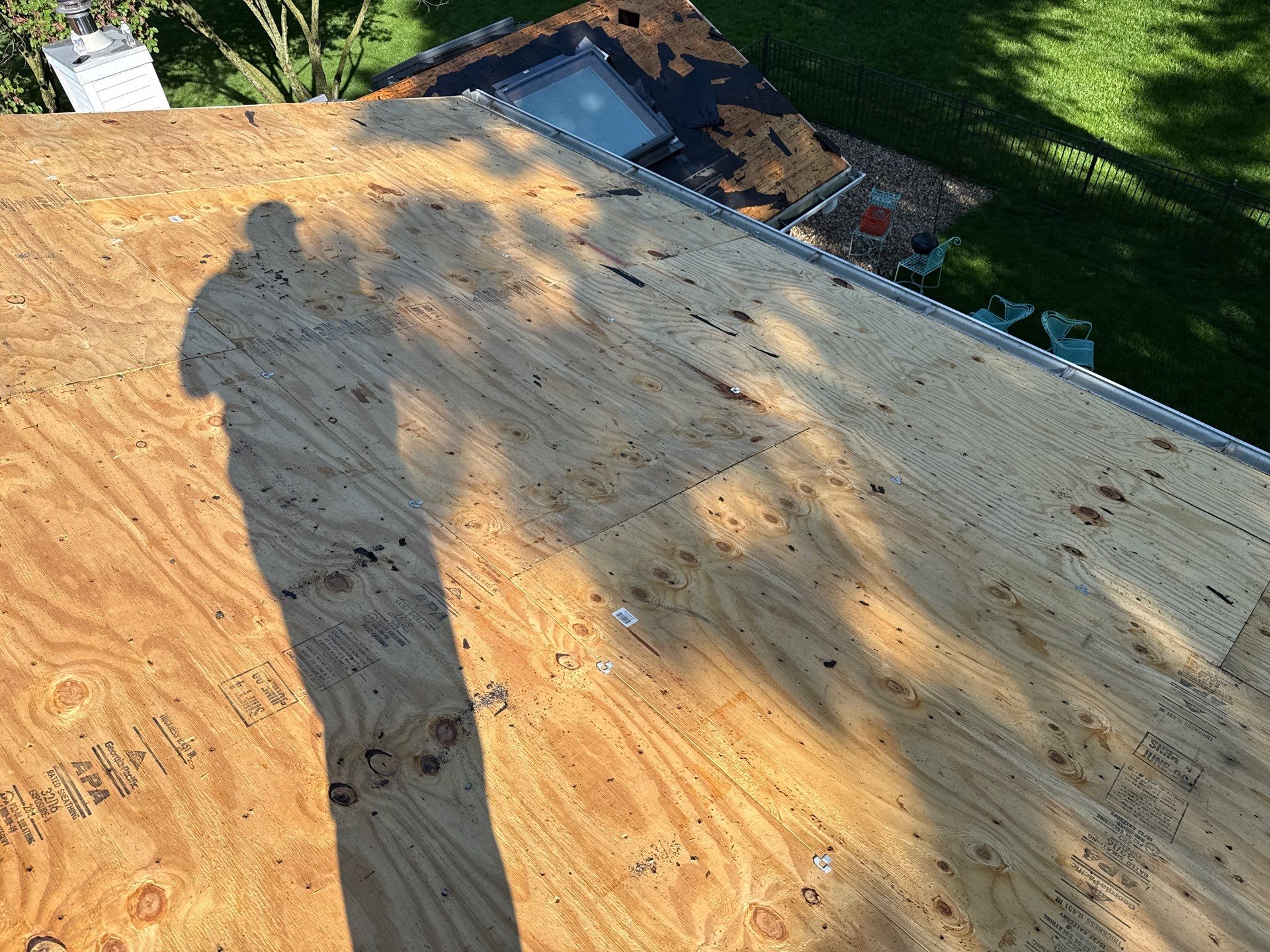 Roof Replacement in Des Peres by Midwest Construction Group LLC
