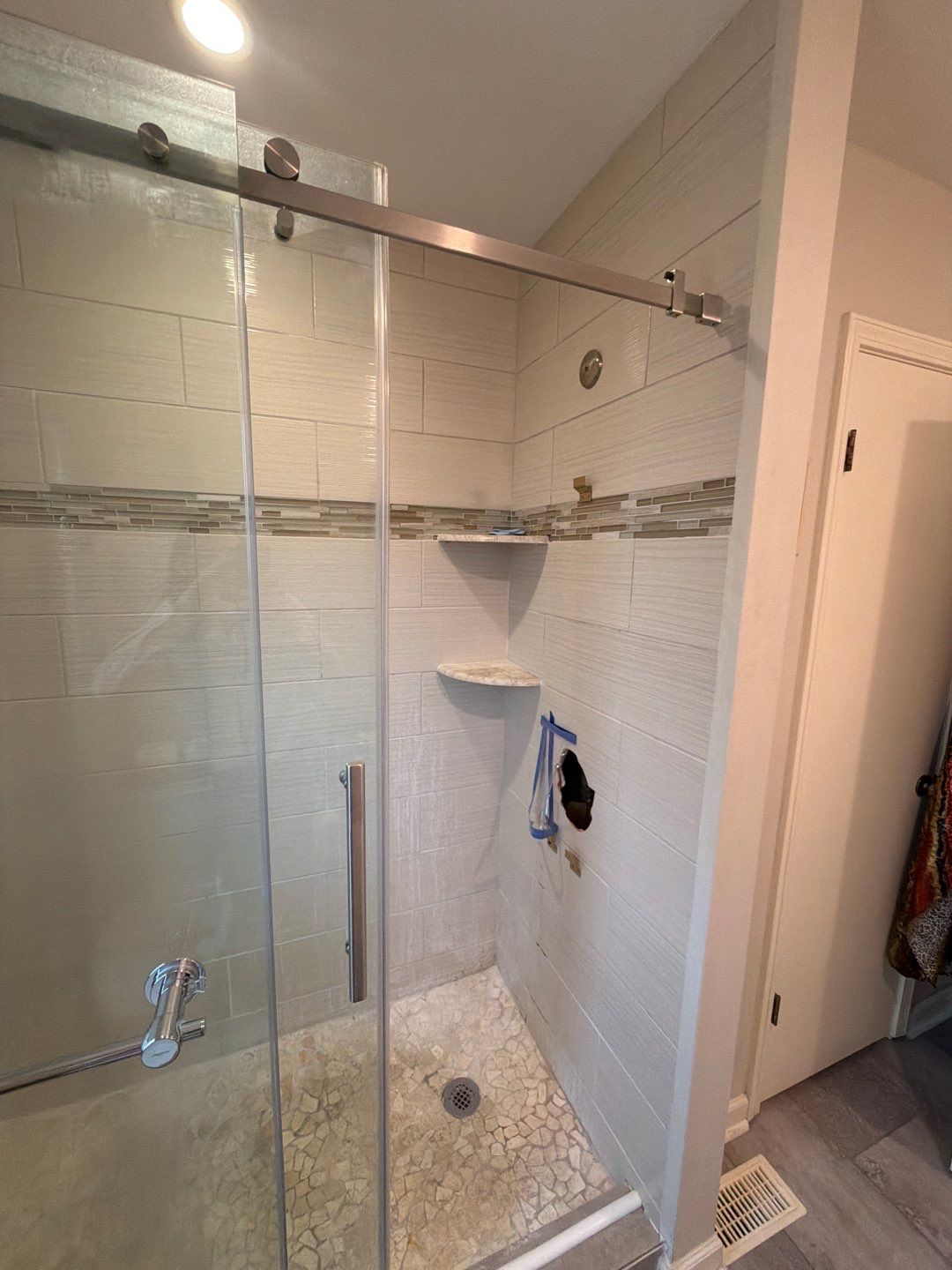 Moldy Tile to White Subway by Homestar Solutions 
