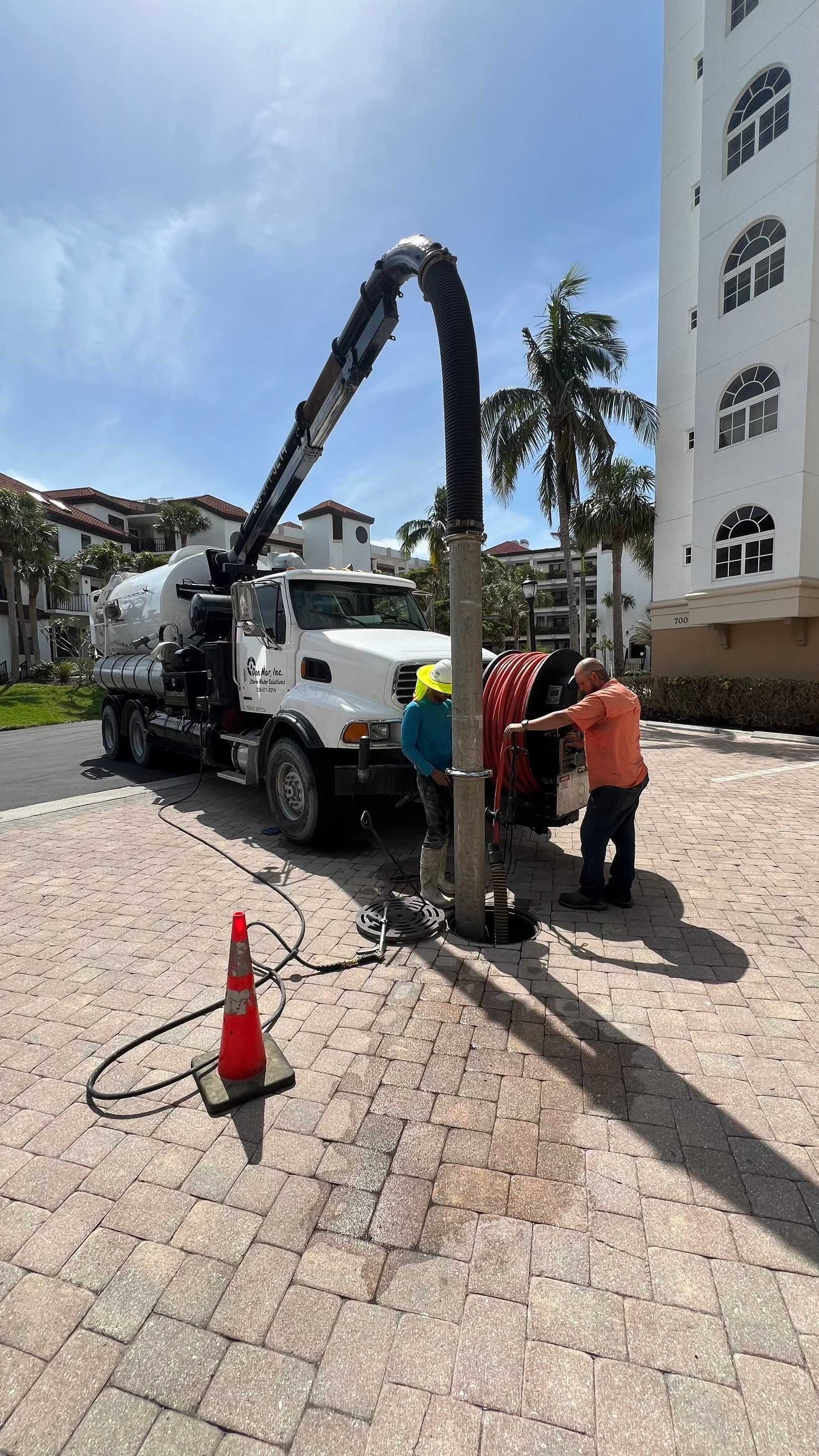 Condo Parking Garage Cleanup and Stormwater System Maintenance by APS Power & Water