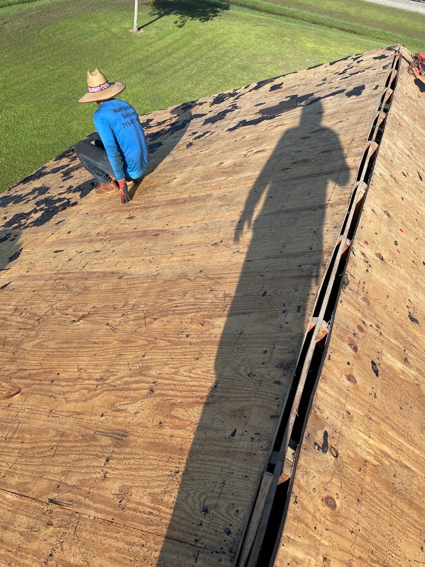 Residential Roofing Installation using Owen's Corning Duration (Lifetime) Shingles by Roof Repair Company