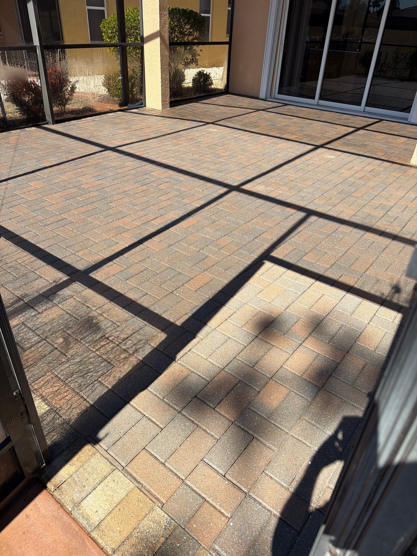 Lanai and Driveway Paver Sealing Project in Sun City Center by Supreme Paver Experts