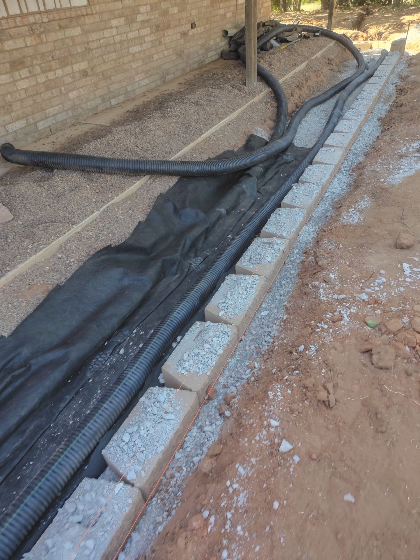 Retaining Wall by Clays Services Inc