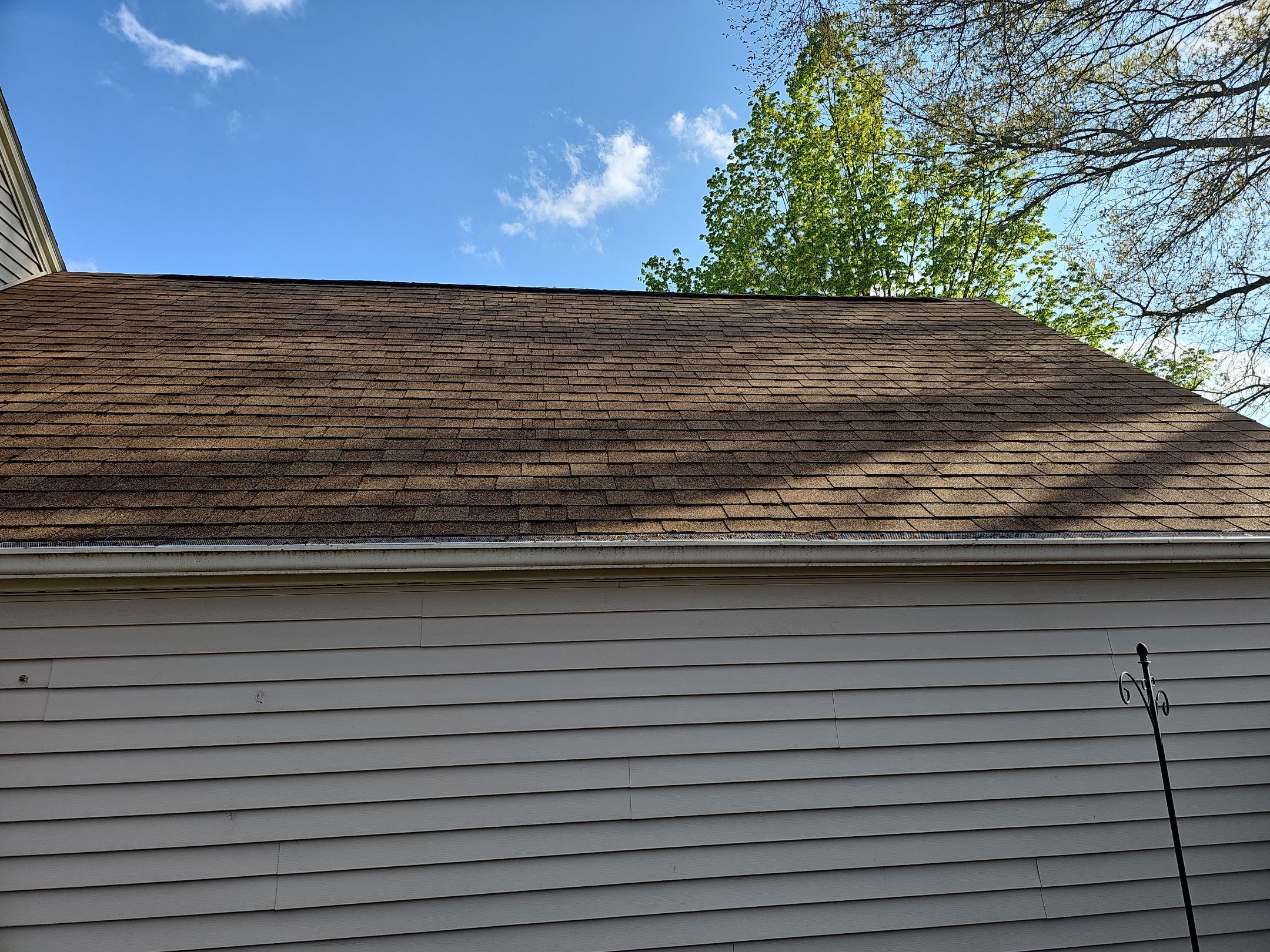 ATLAS PINNACLE COLOR: WEATHERED WOOD by Eagle Eye Roofing