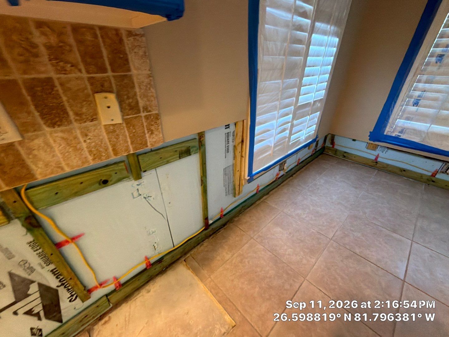 Fort Myers Water Damage Restoration and Professional Mold Remediation by Microscope