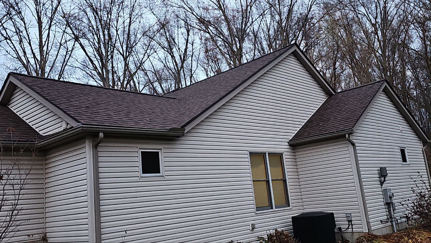 ATLAS PINNACLE COLOR: BURNT HICKORY DRIP EDGE: ROYAL BROWN by Eagle Eye Roofing