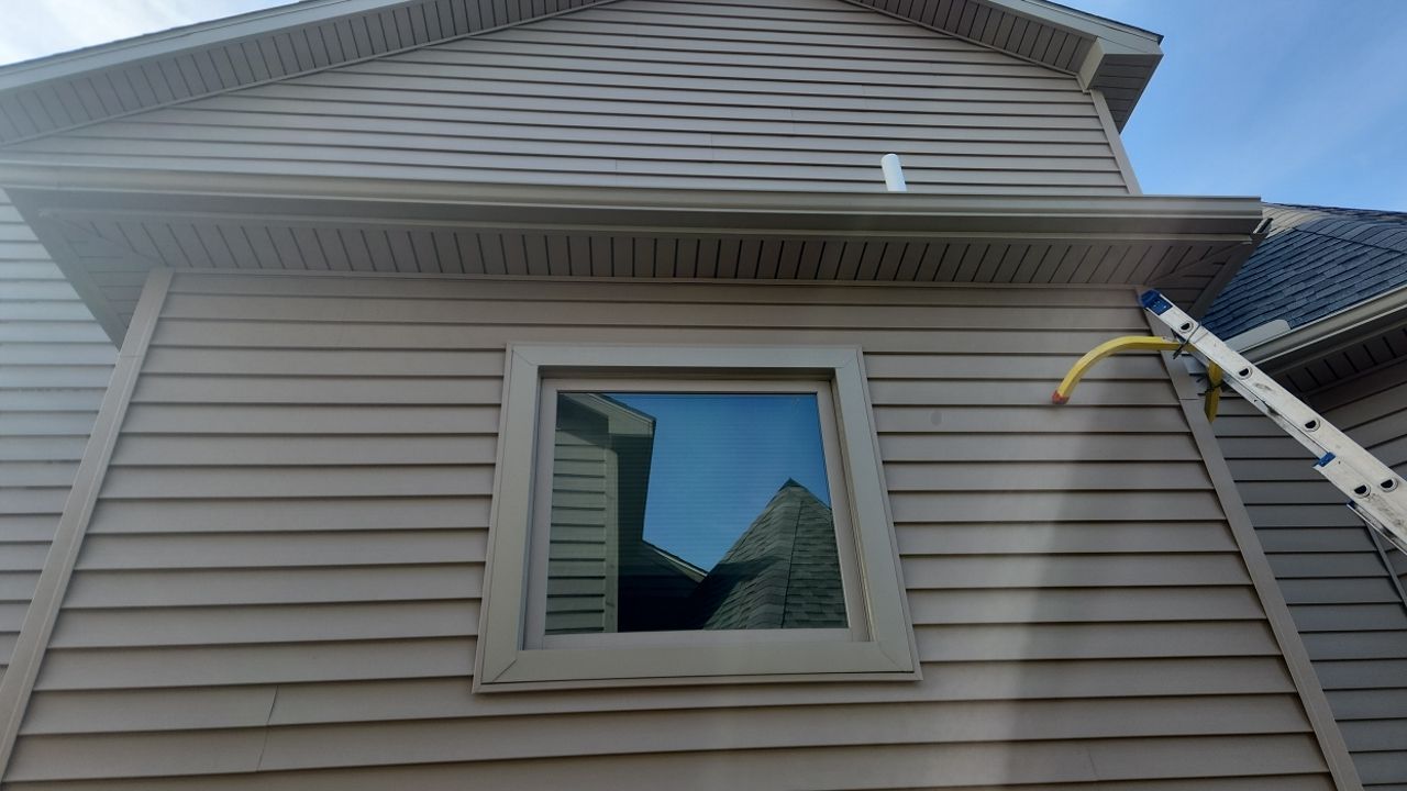 Siding Replacement using Certainteed Monogram D5 by 180 Contractors