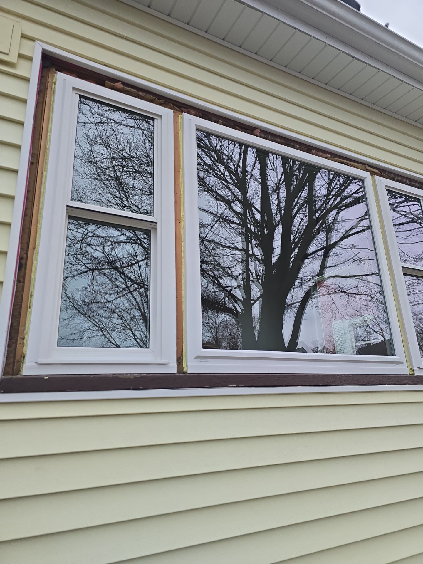 Sunshine siding install !  by Gellings Roofing & Siding