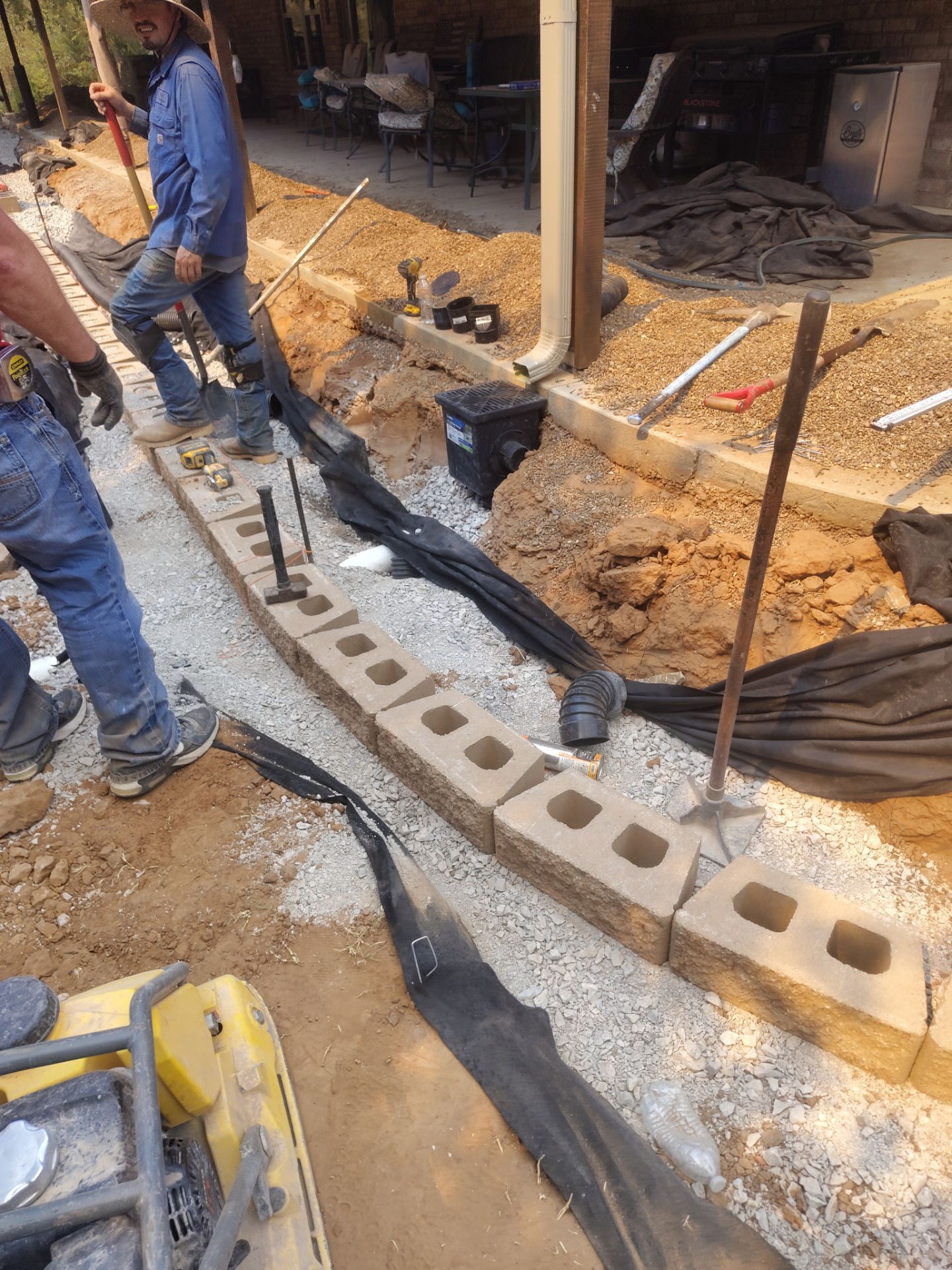 Retaining Wall by Clays Services Inc