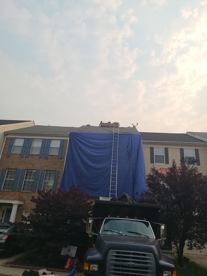 Sterling: CertainTeed Landmark Designer Shingles in Pewter by RM Banning, Inc.