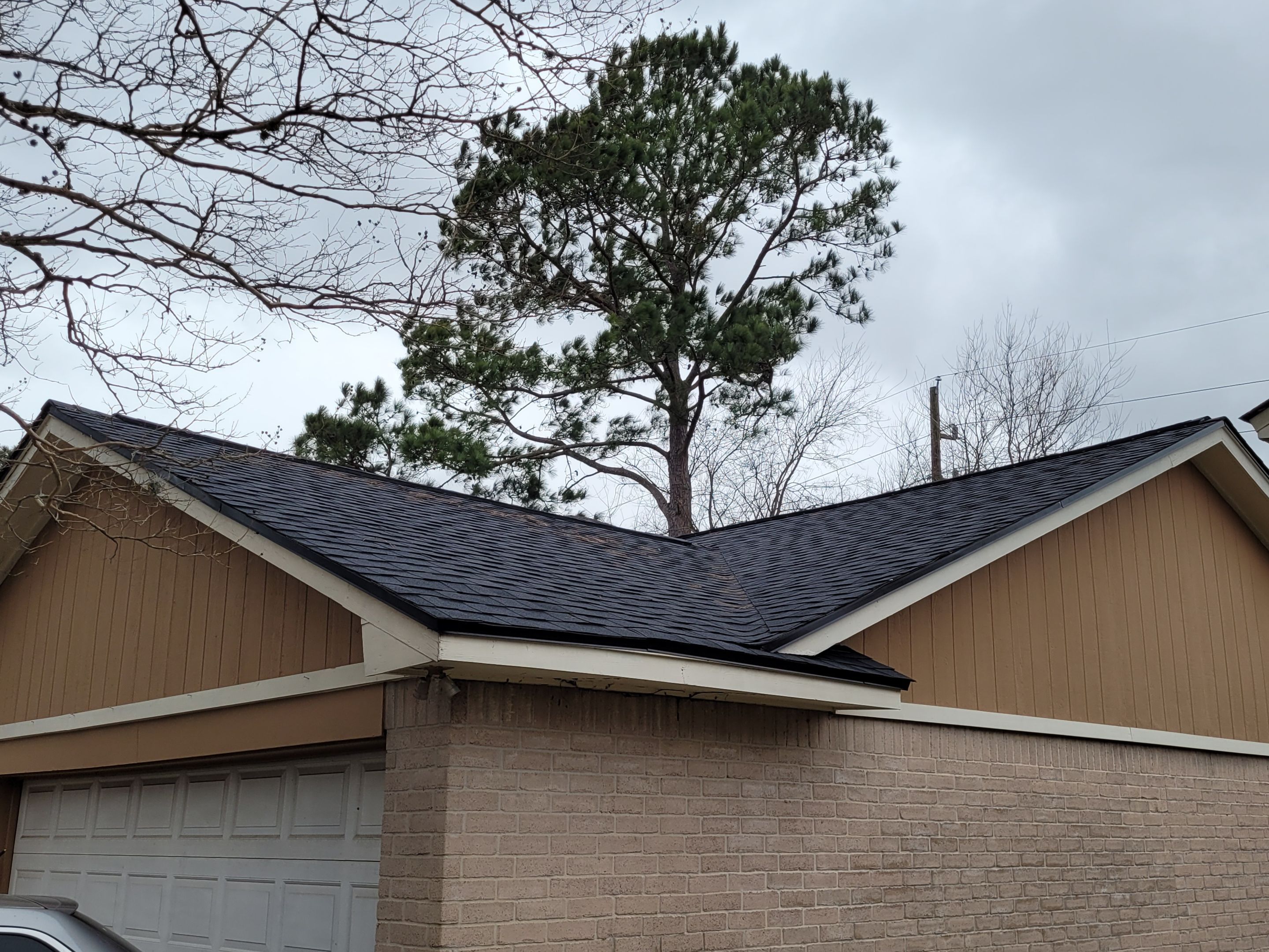 SureStart PLUS 4-STAR Warranty Fully covers materials, labor, tear-off and disposal expenses in years 1-50. by Roof Concepts Construction