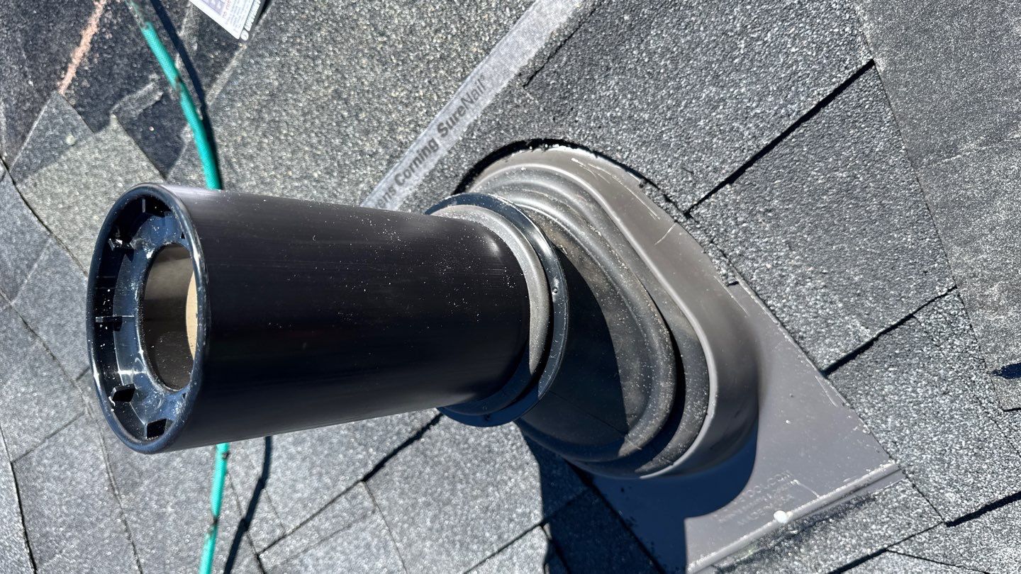 Roof Replacement using Owens Corning Onyx Black by 180 Contractors