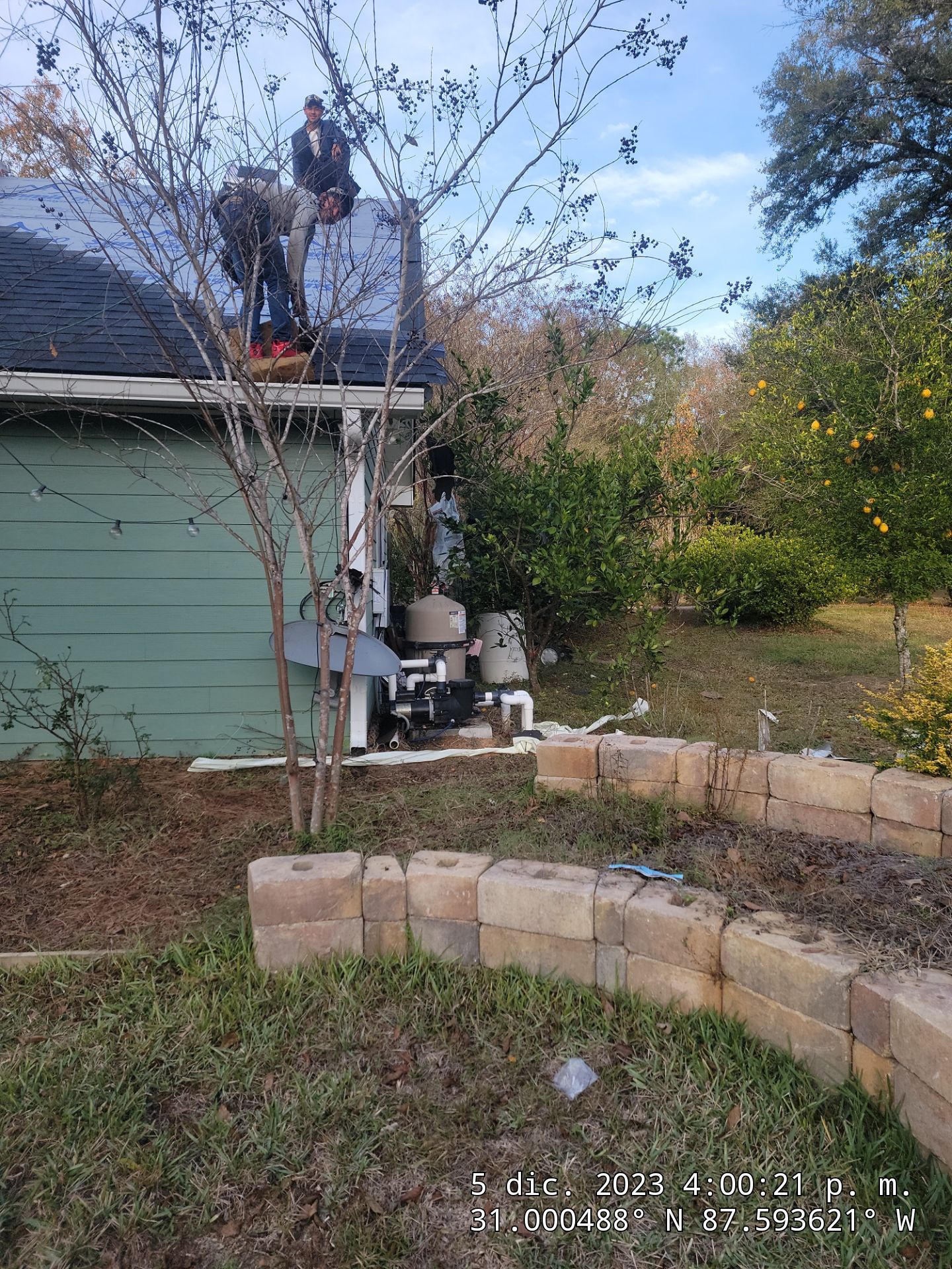 Jaye by IAM Roofing LLC