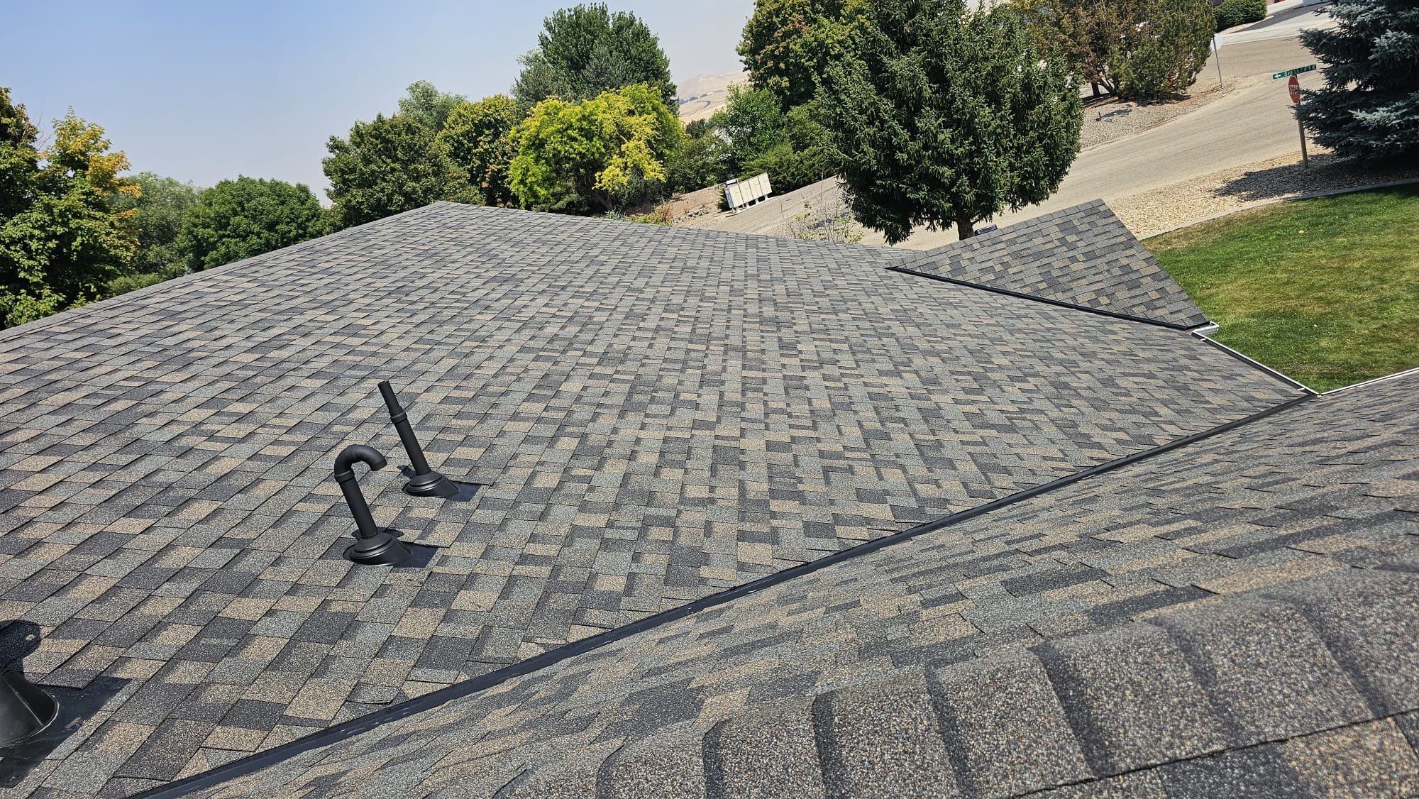 Residential Roof Replacement with Architectural Shingles in Payette, Idaho by Olive Roofing