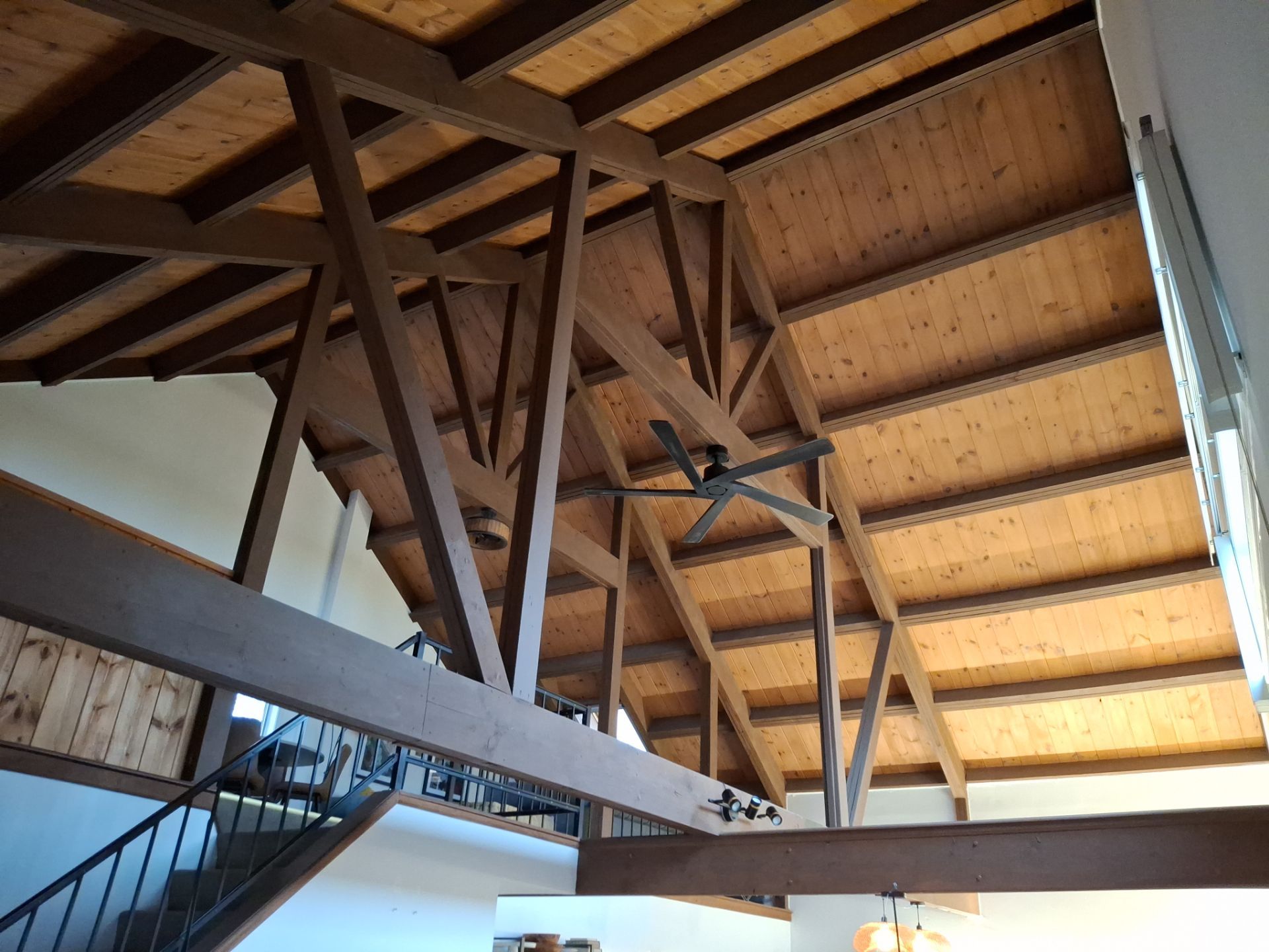 Beam Repaint by Big Pine Panting Inc