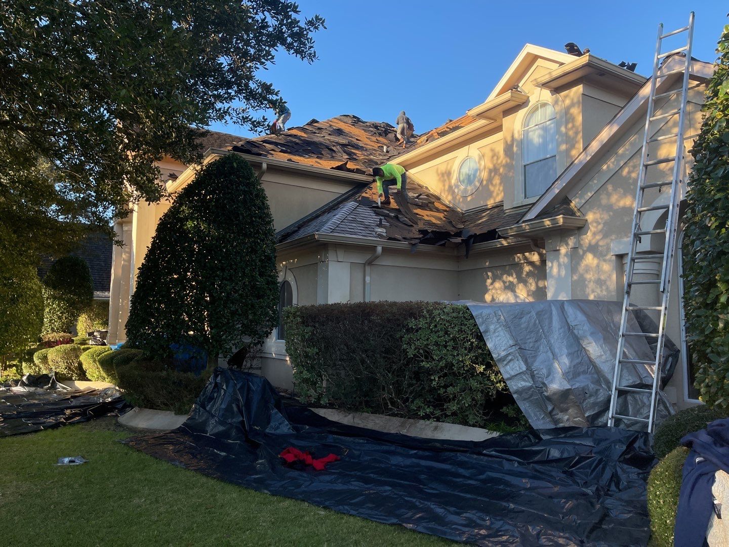 Residential Roof Replacement by Elite Roofing LLC