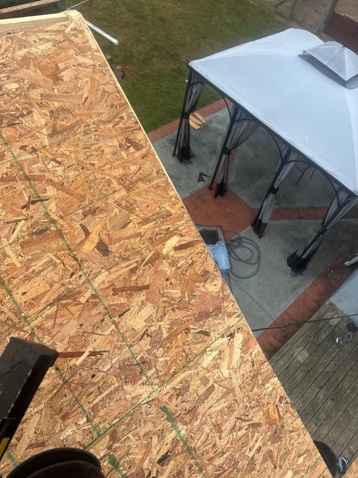 Residential Roofing Installation using GAF Timberline HDZ Charcoal by Rainstoppers Roofing