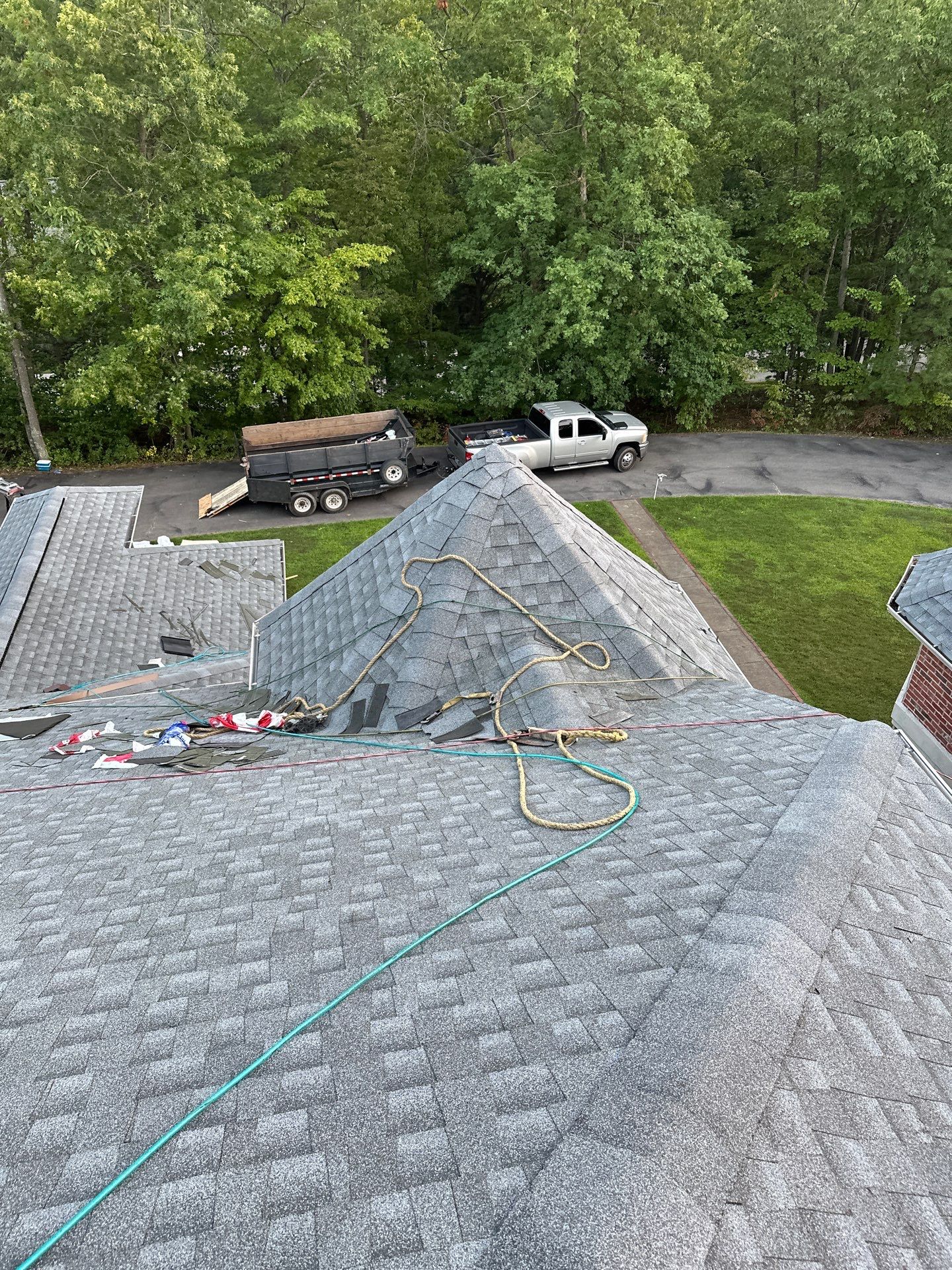 Residential Roofing Installation using GAF Timberline HDZ by Rainstoppers Roofing