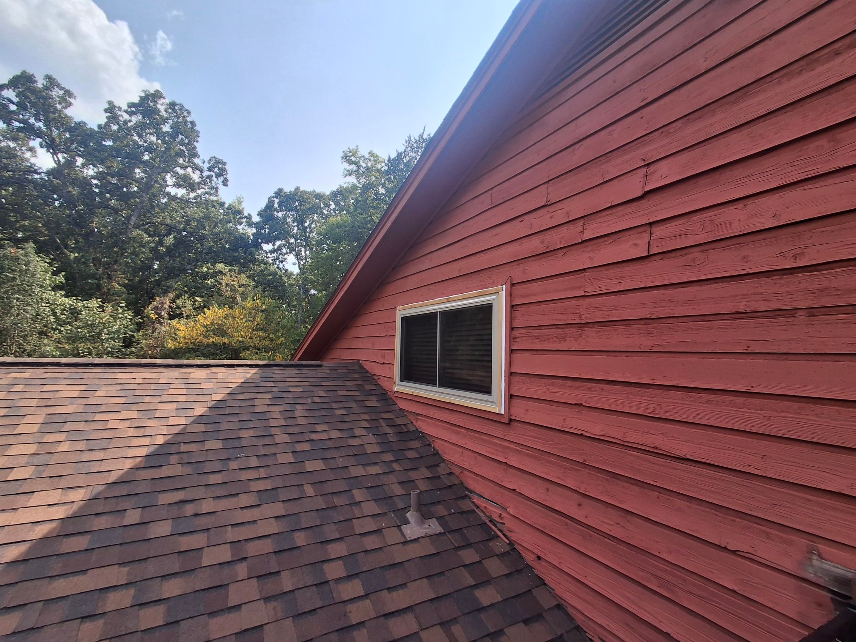 Longview, TX Exterior Wood Restoration & Paint Transformation by Quality Coats Painting