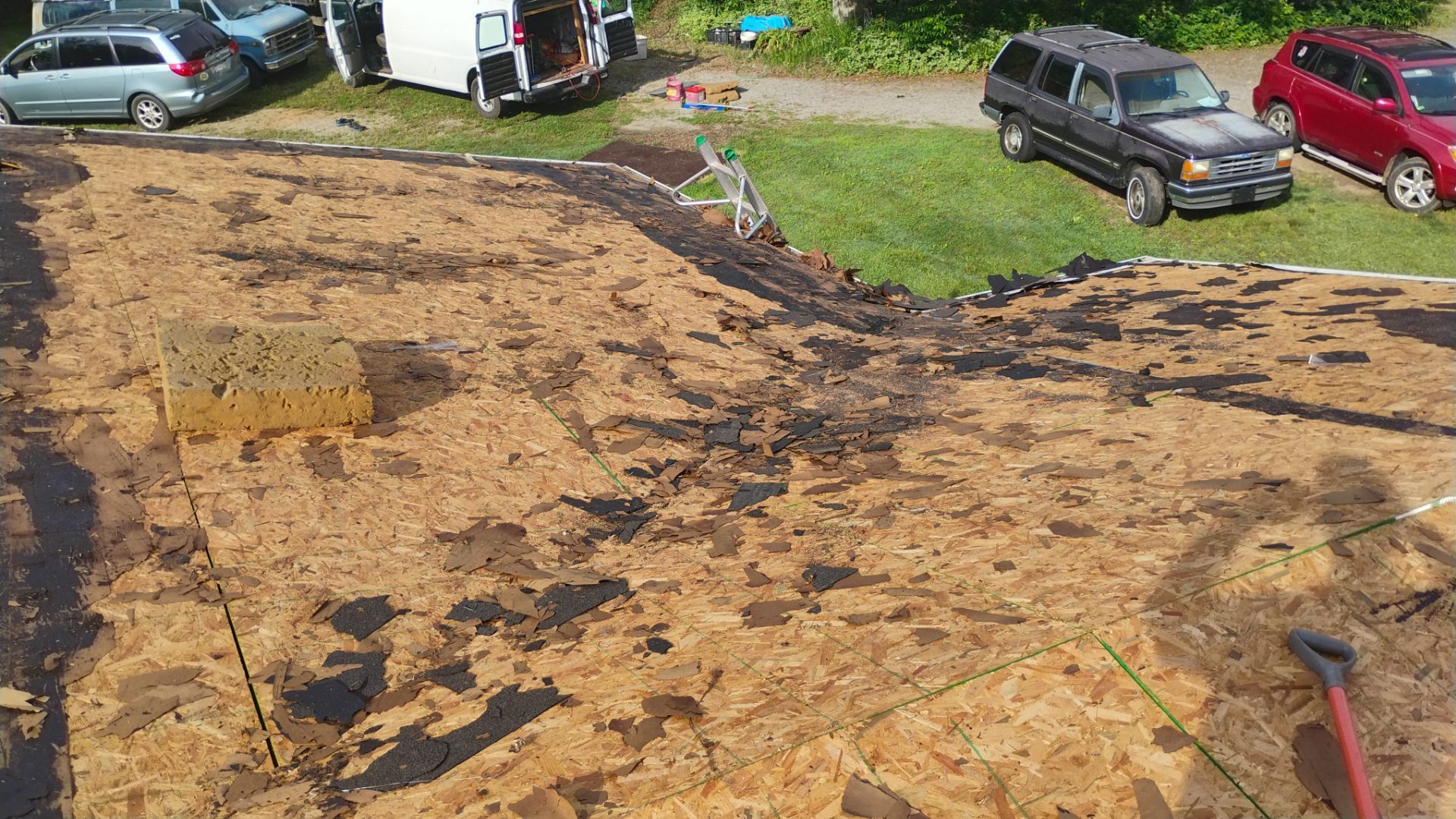 Taylor Roof by BROCK BUILDERS 