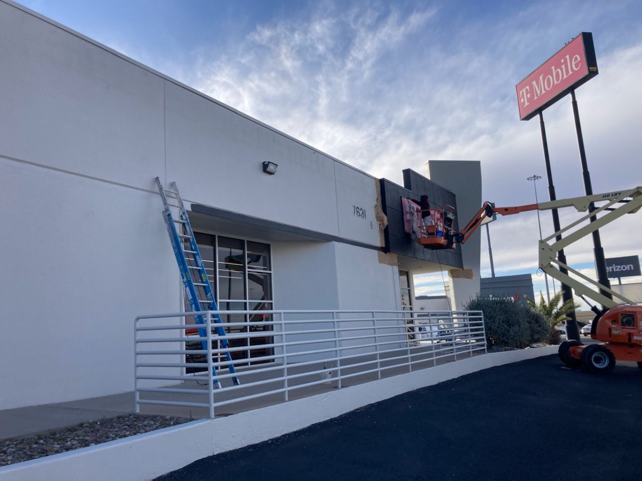 T Mobile North Mesa by Regal Renovate