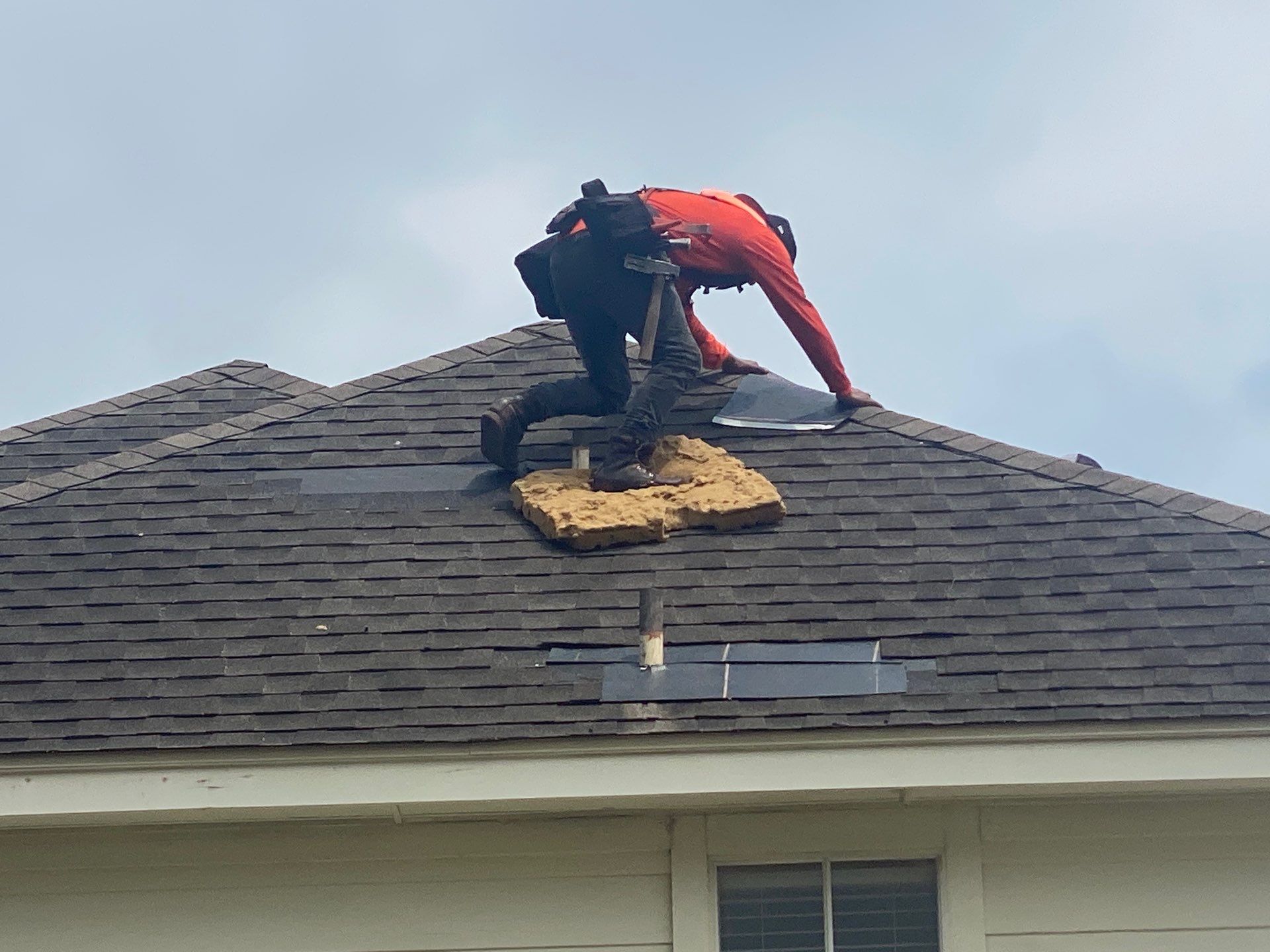 Hail Damage using Owen's Corning Duration (Lifetime) Shingles by Roof Repair Company